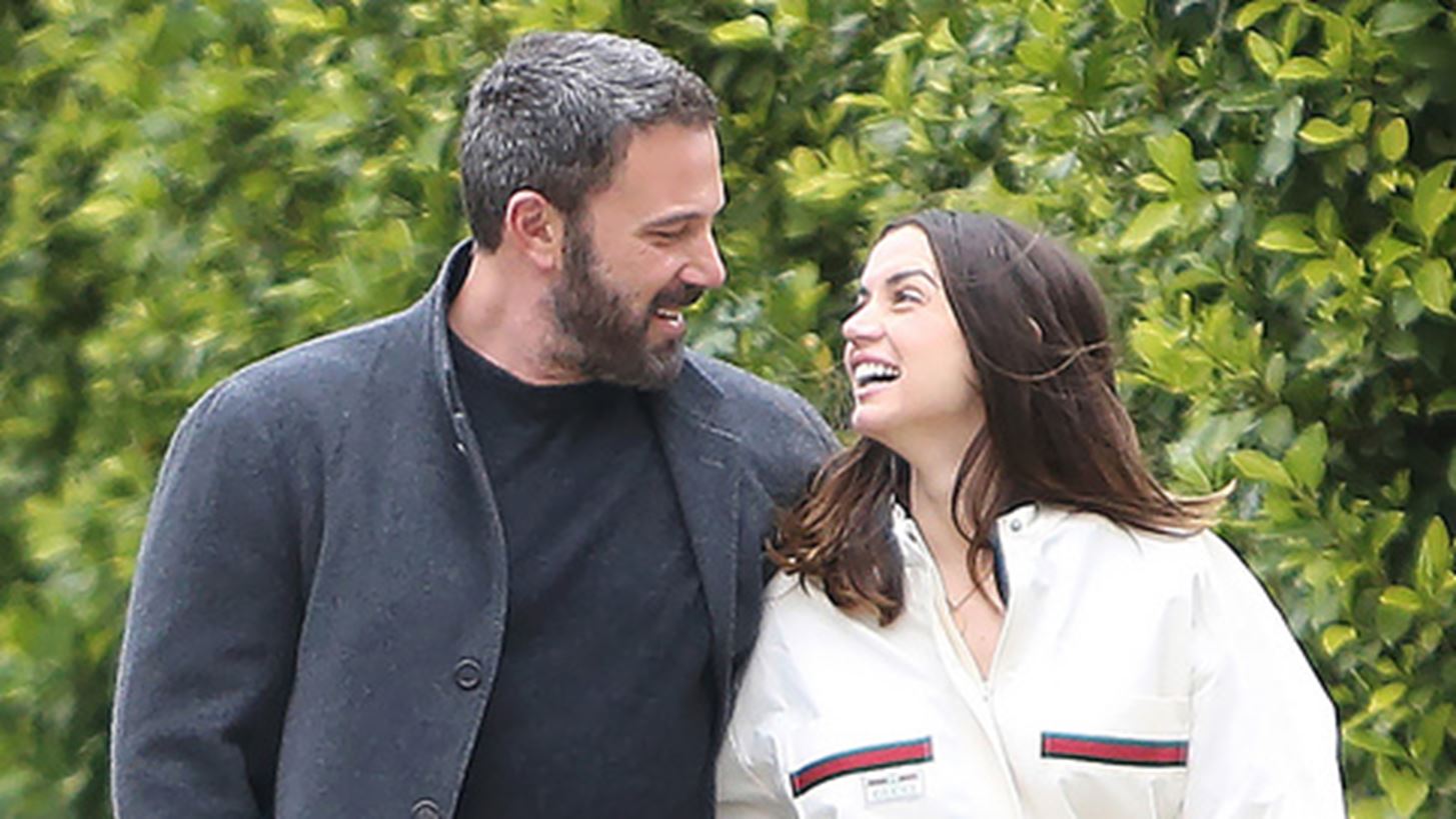 &#x393;&#x3B9;&#x3B1;&#x3C4;&#x3AF; &#x3BF;&#x3B9; &#x3C0;&#x3B1;&#x3C1;&#x3B1;&#x3B3;&#x3C9;&#x3B3;&#x3BF;&#x3AF; &#x3C4;&#x3BF;&#x3C5; No Time To Die &#x3B4;&#x3B5;&#x3BD; &#x3B8;&#x3AD;&#x3BB;&#x3BF;&#x3C5;&#x3BD; &#x3C4;&#x3BF;&#x3BD; Ben Affleck &#x3C3;&#x3C4;&#x3B7;&#x3BD; &#x3C0;&#x3C1;&#x3B5;&#x3BC;&#x3B9;&#x3AD;&#x3C1;&#x3B1;