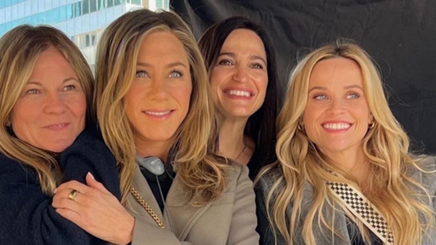 Jennifer Aniston | &#x39F;&#x3B9; &#x3C6;&#x3C9;&#x3C4;&#x3BF;&#x3B3;&#x3C1;&#x3B1;&#x3C6;&#x3AF;&#x3B5;&#x3C2; &#x3C4;&#x3B7;&#x3C2; &#x3B1;&#x3C0;&#x3CC; &#x3C4;&#x3B1; &#x3B3;&#x3C5;&#x3C1;&#x3AF;&#x3C3;&#x3BC;&#x3B1;&#x3C4;&#x3B1; &#x3C4;&#x3B7;&#x3C2; &#x3C4;&#x3C1;&#x3AF;&#x3C4;&#x3B7;&#x3C2; &#x3C3;&#x3B5;&#x3B6;&#x3CC;&#x3BD; &#x3C4;&#x3BF;&#x3C5; &quot;The Morning Show&quot;