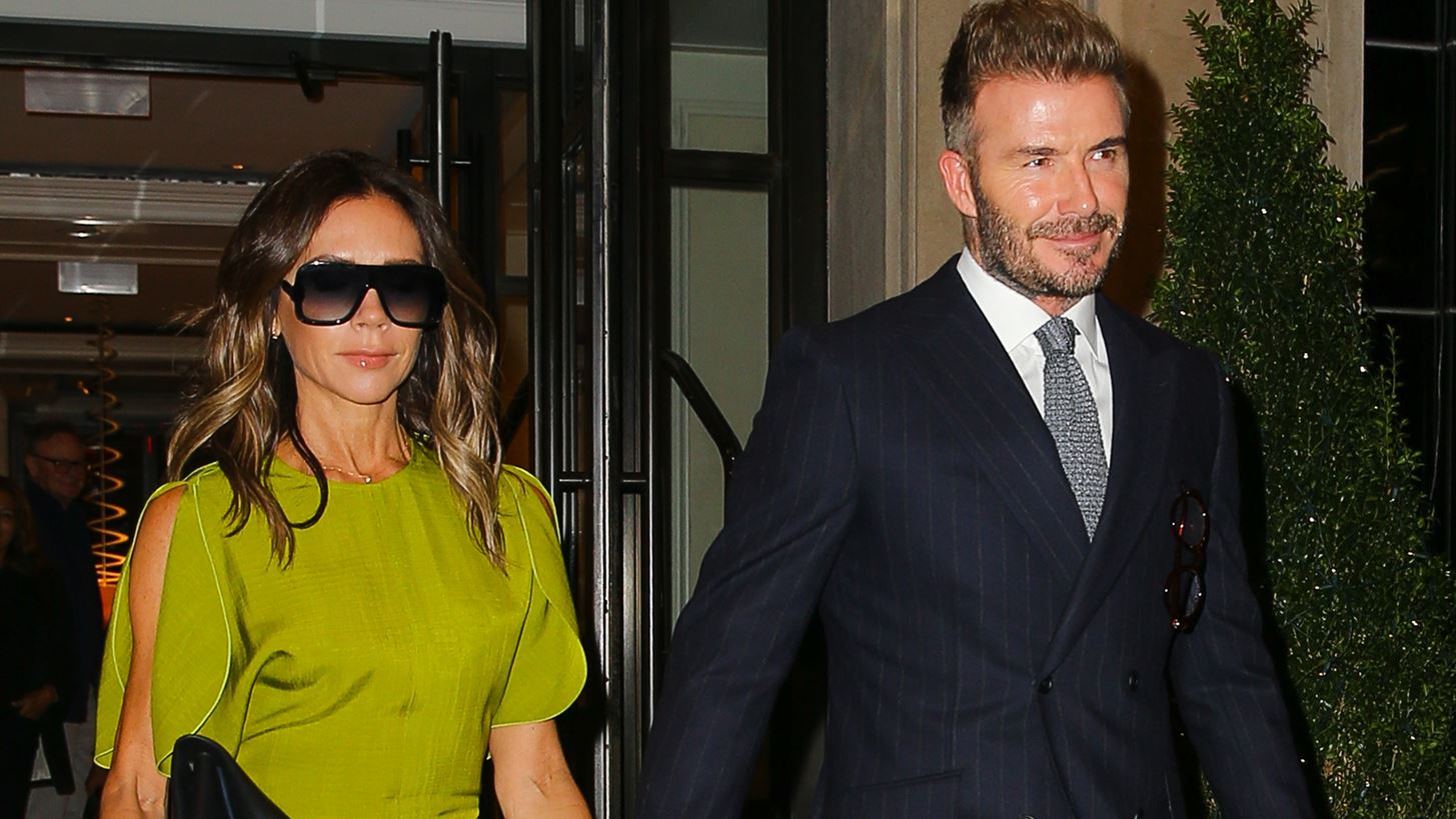 David Beckham | H &#x3C3;&#x3C4;&#x3B9;&#x3B3;&#x3BC;&#x3AE; &#x3C0;&#x3BF;&#x3C5; &#x3C3;&#x3C5;&#x3BD;&#x3B5;&#x3B9;&#x3B4;&#x3B7;&#x3C4;&#x3BF;&#x3C0;&#x3BF;&#x3AF;&#x3B7;&#x3C3;&#x3B5; &#x3CC;&#x3C4;&#x3B9; &#x3B8;&#x3B1; &#x3C0;&#x3B1;&#x3BD;&#x3C4;&#x3C1;&#x3B5;&#x3C5;&#x3C4;&#x3B5;&#x3AF; &#x3C4;&#x3B7; Victoria