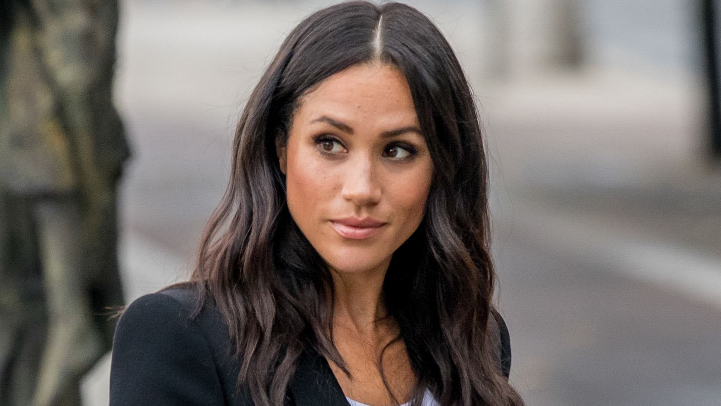 Meghan Markle | &#x394;&#x3B5;&#x3BD; &#x3B8;&#x3B1; &#x3C0;&#x3B1;&#x3C1;&#x3B1;&#x3B2;&#x3C1;&#x3B5;&#x3B8;&#x3B5;&#x3AF; &#x3C3;&#x3C4;&#x3B7;&#x3BD; &#x3B5;&#x3BA;&#x3B4;&#x3AE;&#x3BB;&#x3C9;&#x3C3;&#x3B7; &#x3B3;&#x3B9;&#x3B1; &#x3C4;&#x3B1; 60&#x3B1; &#x3B3;&#x3B5;&#x3BD;&#x3AD;&#x3B8;&#x3BB;&#x3B9;&#x3B1; &#x3C4;&#x3B7;&#x3C2; Diana