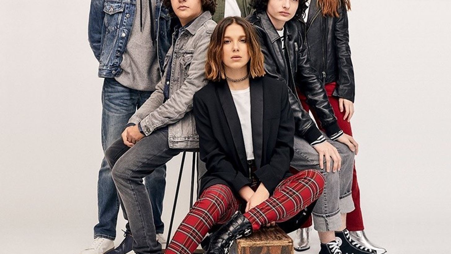 Stranger Things | &#x3A0;&#x3BF;&#x3B9;&#x3B5;&#x3C2; &#x3B5;&#x3AF;&#x3BD;&#x3B1;&#x3B9; &#x3BF;&#x3B9; &#x3B1;&#x3BC;&#x3BF;&#x3B9;&#x3B2;&#x3AD;&#x3C2; &#x3C4;&#x3C9;&#x3BD; &#x3B7;&#x3B8;&#x3BF;&#x3C0;&#x3BF;&#x3B9;&#x3CE;&#x3BD;;