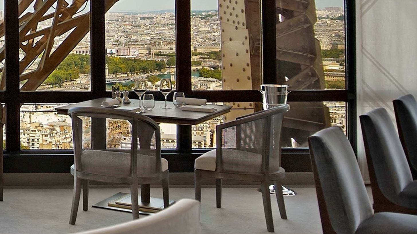 &#x388;&#x3BD;&#x3B1; &#x3BC;&#x3BF;&#x3BD;&#x3B1;&#x3B4;&#x3B9;&#x3BA;&#x3CC; &#x3B5;&#x3C3;&#x3C4;&#x3B9;&#x3B1;&#x3C4;&#x3CC;&#x3C1;&#x3B9;&#x3BF; &#x3C3;&#x3C4;&#x3BF; &#x3A0;&#x3B1;&#x3C1;&#x3AF;&#x3C3;&#x3B9; &#x3C0;&#x3BF;&#x3C5; &#x3B1;&#x3BE;&#x3AF;&#x3B6;&#x3B5;&#x3B9; &#x3BD;&#x3B1; &#x3B4;&#x3B5;&#x3B9;&#x3C2;