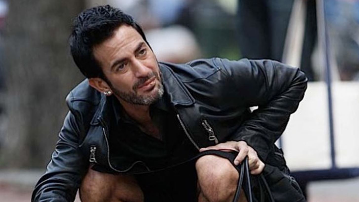 Old Marc Jacobs | &#x39F; &#x3BB;&#x3BF;&#x3B3;&#x3B1;&#x3C1;&#x3B9;&#x3B1;&#x3C3;&#x3BC;&#x3CC;&#x3C2; &#x3C3;&#x3C4;&#x3BF; Instagram &#x3C0;&#x3BF;&#x3C5; &#x3BA;&#x3B1;&#x3C4;&#x3B1;&#x3B3;&#x3C1;&#x3AC;&#x3C6;&#x3B5;&#x3B9; &#x3BC;&#x3B5; &#x3B5;&#x3B9;&#x3BA;&#x3CC;&#x3BD;&#x3B5;&#x3C2; &#x3CC;&#x3BB;&#x3B7; &#x3C4;&#x3B7;&#x3BD; &#x3C0;&#x3BF;&#x3C1;&#x3B5;&#x3AF;&#x3B1; &#x3C4;&#x3BF;&#x3C5; &#x3C3;&#x3C7;&#x3B5;&#x3B4;&#x3B9;&#x3B1;&#x3C3;&#x3C4;&#x3AE;