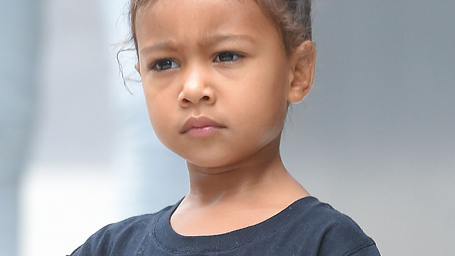 &#x3A4;&#x3BF; &#x3C0;&#x3B1;&#x3BD;&#x3AC;&#x3BA;&#x3C1;&#x3B9;&#x3B2;&#x3BF; &#x3B4;&#x3CE;&#x3C1;&#x3BF; &#x3C4;&#x3BF;&#x3C5; Alexander Wang &#x3C3;&#x3C4;&#x3B7;&#x3BD; &#x3BC;&#x3B9;&#x3BA;&#x3C1;&#x3AE; North West!