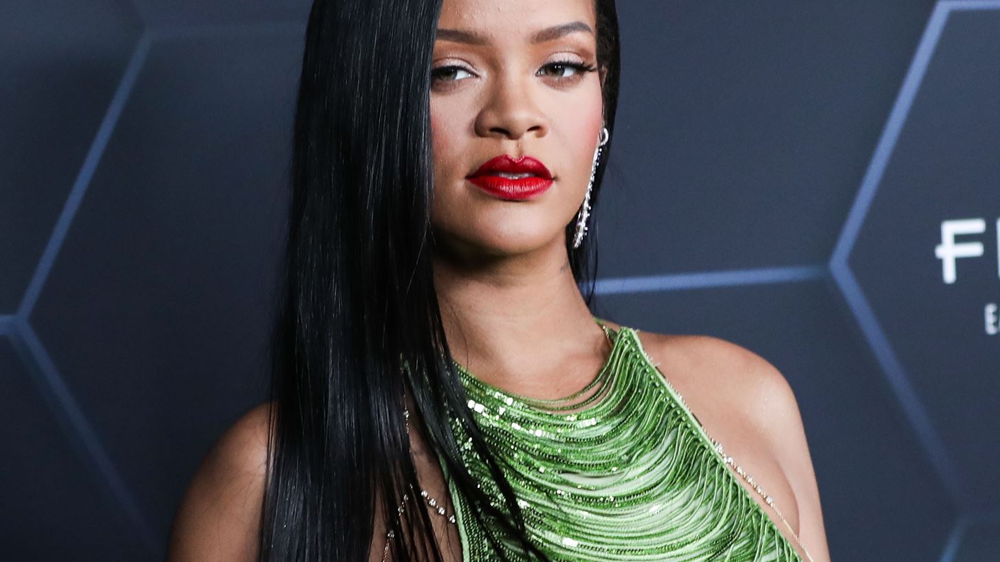 &#x397; Rihanna &#x3B5;&#x3AF;&#x3BD;&#x3B1;&#x3B9; &#x3BE;&#x3B1;&#x3BD;&#x3AC; &#x3AD;&#x3B3;&#x3BA;&#x3C5;&#x3BF;&#x3C2; | &#x397; &#x3B5;&#x3BC;&#x3C6;&#x3AC;&#x3BD;&#x3B9;&#x3C3;&#x3B7; &#x3BC;&#x3B5; &#x3C6;&#x3BF;&#x3C5;&#x3C3;&#x3BA;&#x3C9;&#x3BC;&#x3AD;&#x3BD;&#x3B7; &#x3BA;&#x3BF;&#x3B9;&#x3BB;&#x3AF;&#x3C4;&#x3C3;&#x3B1; &#x3C3;&#x3C4;&#x3BF; Super Bowl
