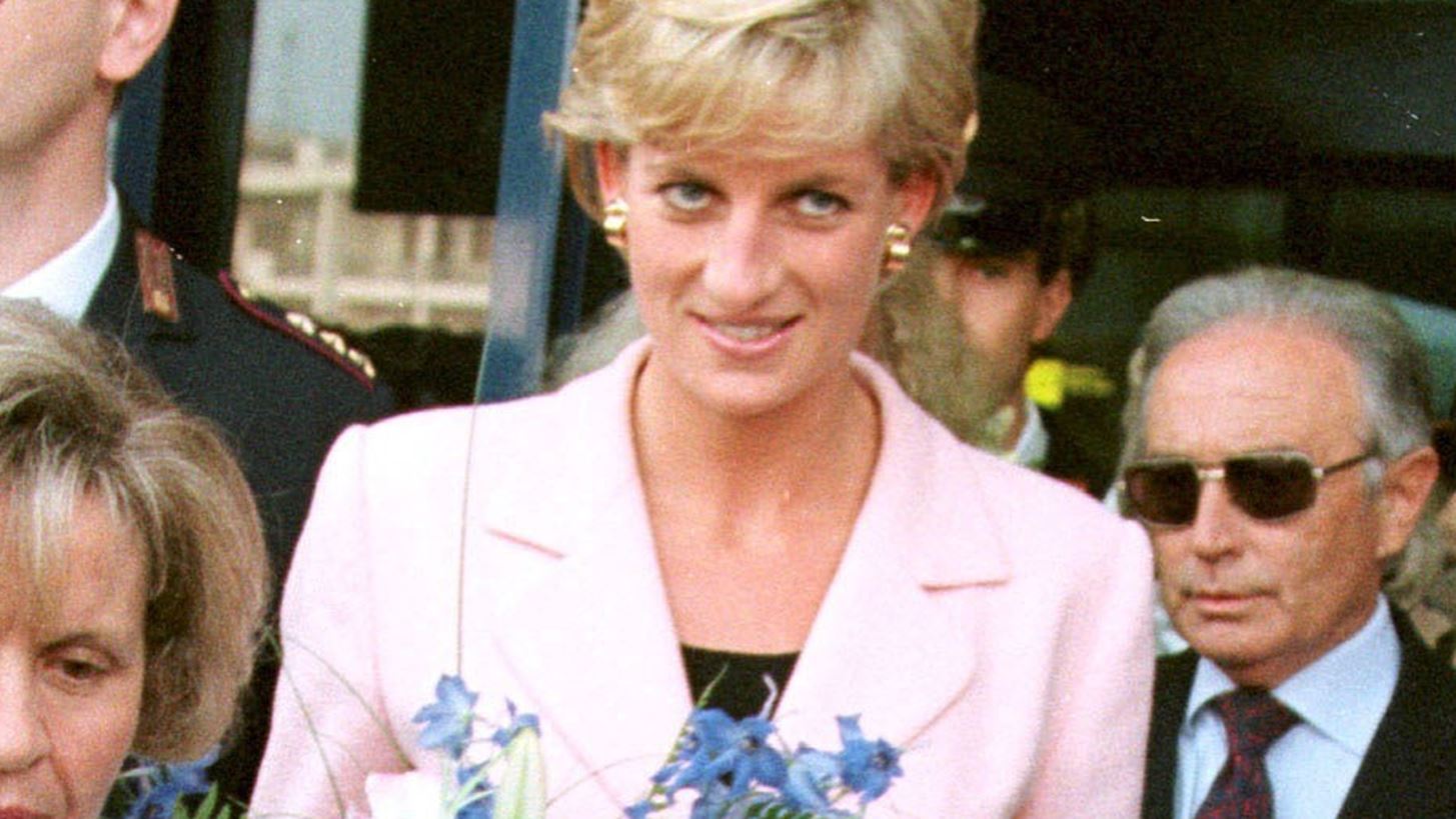 &#x3A0;&#x3C1;&#x3B9;&#x3B3;&#x3BA;&#x3AF;&#x3C0;&#x3B9;&#x3C3;&#x3C3;&#x3B1; Diana | &#x397; &#x3C0;&#x3BF;&#x3BB;&#x3CD;&#x3C4;&#x3B9;&#x3BC;&#x3B7; &#x3C3;&#x3C5;&#x3BC;&#x3B2;&#x3BF;&#x3C5;&#x3BB;&#x3AE; &#x3C0;&#x3BF;&#x3C5; &#x3B5;&#x3AF;&#x3C7;&#x3B5; &#x3B4;&#x3CE;&#x3C3;&#x3B5;&#x3B9; &#x3C3;&#x3C4;&#x3BF;&#x3BD; William &#x3CC;&#x3C4;&#x3B1;&#x3BD; &#x3AE;&#x3C4;&#x3B1;&#x3BD; &#x3C0;&#x3AD;&#x3BD;&#x3C4;&#x3B5; &#x3C7;&#x3C1;&#x3BF;&#x3BD;&#x3CE;&#x3BD;