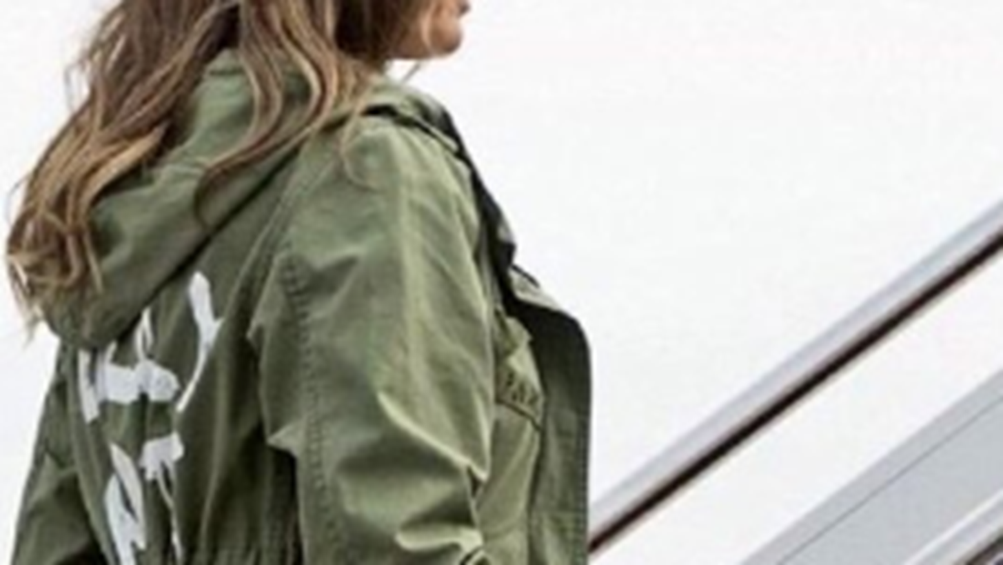 &#x39F;&#x3B9; &#x3B4;&#x3B9;&#x3AC;&#x3C3;&#x3B7;&#x3BC;&#x3BF;&#x3B9; &#x3B1;&#x3C0;&#x3B1;&#x3BD;&#x3C4;&#x3BF;&#x3CD;&#x3BD; &#x3C3;&#x3C4;&#x3B7;&#x3BD; Melania Trump &#x3B3;&#x3B9;&#x3B1; &#x3C4;&#x3BF; &#x3B1;&#x3BC;&#x3C6;&#x3B9;&#x3BB;&#x3B5;&#x3B3;&#x3CC;&#x3BC;&#x3B5;&#x3BD;&#x3BF; &#x3BC;&#x3AE;&#x3BD;&#x3C5;&#x3BC;&#x3B1; &#x3C3;&#x3C4;&#x3BF; jacket &#x3C4;&#x3B7;&#x3C2;