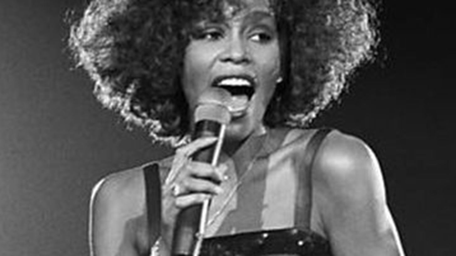 Whitney Houston | &#x389;&#x3C4;&#x3B1;&#x3BD; &#x3B7; &#x3B2;&#x3BF;&#x3B7;&#x3B8;&#x3CC;&#x3C2; &#x3C4;&#x3B7;&#x3C2;, Robyn Crawford, &#x3BF; &#x3BC;&#x3B5;&#x3B3;&#x3B1;&#x3BB;&#x3CD;&#x3C4;&#x3B5;&#x3C1;&#x3BF;&#x3C2; &#x3AD;&#x3C1;&#x3C9;&#x3C4;&#x3B1;&#x3C2; &#x3C4;&#x3B7;&#x3C2; &#x3B6;&#x3C9;&#x3AE;&#x3C2; &#x3C4;&#x3B7;&#x3C2;;
