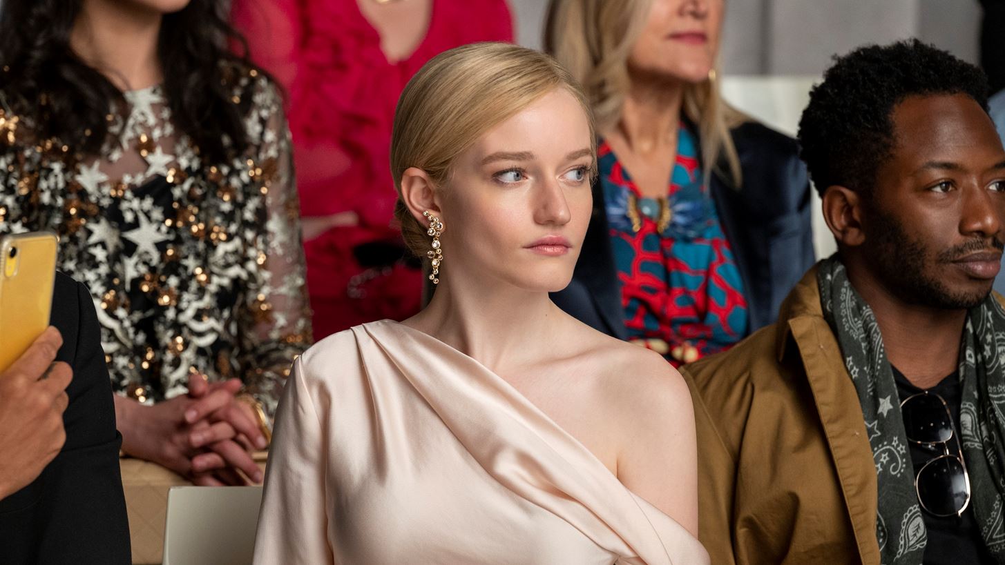 Inventing Anna | &#x38C;&#x3C4;&#x3B1;&#x3BD; &#x3B7; Julia Garner &#x3B3;&#x3BD;&#x3CE;&#x3C1;&#x3B9;&#x3C3;&#x3B5; &#x3B1;&#x3C0;&#x3CC; &#x3BA;&#x3BF;&#x3BD;&#x3C4;&#x3AC; &#x3C4;&#x3B7;&#x3BD; &#x3C0;&#x3C1;&#x3B1;&#x3B3;&#x3BC;&#x3B1;&#x3C4;&#x3B9;&#x3BA;&#x3AE; Anna Delvey