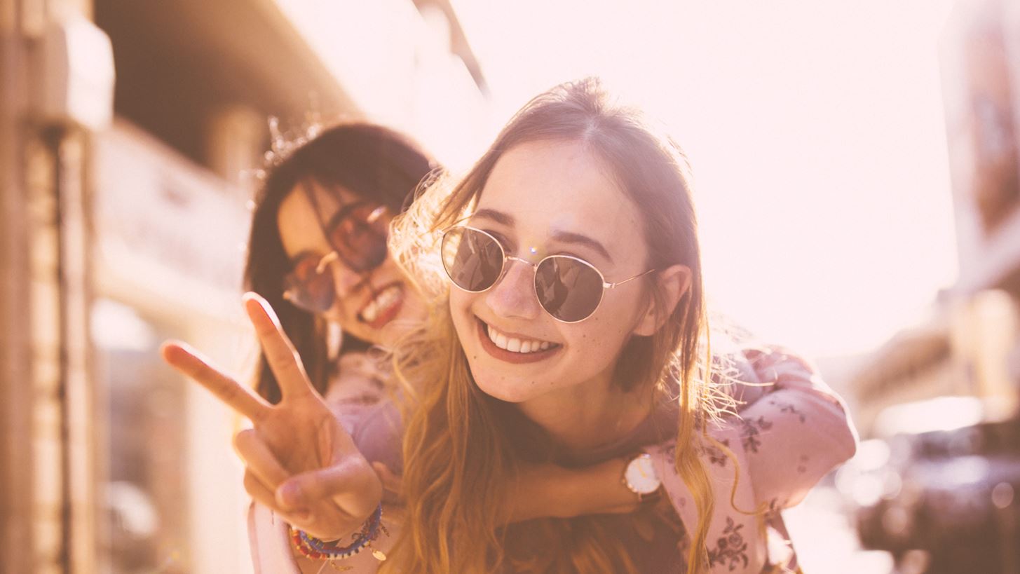 Galentine&#x27;s Day | &#x397; &#x3B7;&#x3BC;&#x3AD;&#x3C1;&#x3B1; &#x3C0;&#x3BF;&#x3C5; &#x3B5;&#x3AF;&#x3BD;&#x3B1;&#x3B9; &#x3B1;&#x3C6;&#x3B9;&#x3B5;&#x3C1;&#x3C9;&#x3BC;&#x3AD;&#x3BD;&#x3B7; &#x3C3;&#x3C4;&#x3B7; &#x3B3;&#x3C5;&#x3BD;&#x3B1;&#x3B9;&#x3BA;&#x3B5;&#x3AF;&#x3B1; &#x3B5;&#x3BD;&#x3B4;&#x3C5;&#x3BD;&#x3AC;&#x3BC;&#x3C9;&#x3C3;&#x3B7;