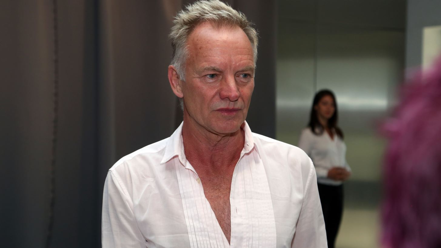 Sting | &#x393;&#x3B9;&#x3CC;&#x3C1;&#x3C4;&#x3B1;&#x3C3;&#x3B5; &#x3C4;&#x3B1; &#x3B3;&#x3B5;&#x3BD;&#x3AD;&#x3B8;&#x3BB;&#x3B9;&#x3AC; &#x3C4;&#x3BF;&#x3C5; &#x3C0;&#x3B1;&#x3C1;&#x3AD;&#x3B1; &#x3BC;&#x3B5; &#x3C4;&#x3BF;&#x3BD; Eric Burdon &#x3C3;&#x3C4;&#x3B7;&#x3BD; &#x391;&#x3B8;&#x3AE;&#x3BD;&#x3B1;