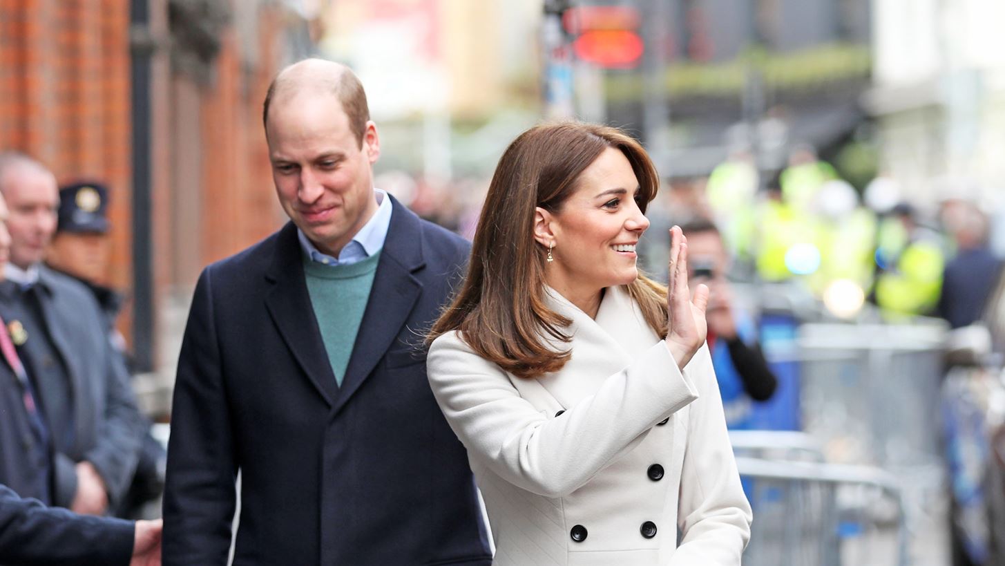Kate Middleton - &#x3A0;&#x3C1;&#x3AF;&#x3B3;&#x3BA;&#x3B9;&#x3C0;&#x3B1;&#x3C2; William | &#x397; &#x3BA;&#x3BF;&#x3C5;&#x3BB; &#x3B1;&#x3BD;&#x3C4;&#x3AF;&#x3B4;&#x3C1;&#x3B1;&#x3C3;&#x3AE; &#x3C4;&#x3BF;&#x3C5;&#x3C2; &#x3CC;&#x3C4;&#x3B1;&#x3BD; &#x3BC;&#x3AF;&#x3B1; &#x3C6;&#x3B1;&#x3BD; &#x3C4;&#x3BF;&#x3CD;&#x3C2; &#x3C6;&#x3CE;&#x3BD;&#x3B1;&#x3BE;&#x3B5; &#x3BC;&#x3B5; &#x3C4;&#x3B1; &#x3BC;&#x3B9;&#x3BA;&#x3C1;&#x3AC; &#x3C4;&#x3BF;&#x3C5;&#x3C2; &#x3BF;&#x3BD;&#x3CC;&#x3BC;&#x3B1;&#x3C4;&#x3B1;