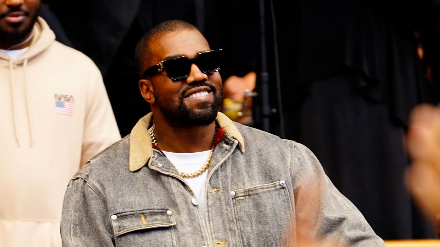 &#x3A4;&#x3BF; Instagram &#x3BA;&#x3BB;&#x3B5;&#x3AF;&#x3B4;&#x3C9;&#x3C3;&#x3B5; &#x3C4;&#x3BF;&#x3BD; &#x3BB;&#x3BF;&#x3B3;&#x3B1;&#x3C1;&#x3B9;&#x3B1;&#x3C3;&#x3BC;&#x3CC; &#x3C4;&#x3BF;&#x3C5; Kanye West &#x3B3;&#x3B9;&#x3B1; 24 &#x3CE;&#x3C1;&#x3B5;&#x3C2;