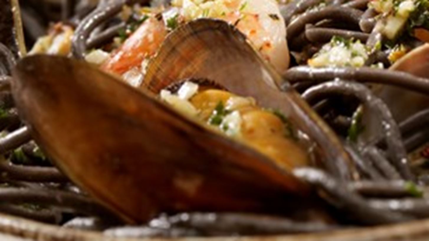 &#x39B;&#x3B9;&#x3B3;&#x3BA;&#x3BF;&#x3C5;&#x3AF;&#x3BD;&#x3B9; &#x3BC;&#x3B5; &#x39C;&#x3B5;&#x3BB;&#x3AC;&#x3BD;&#x3B9; &#x3A3;&#x3BF;&#x3C5;&#x3C0;&#x3B9;&#x3AC;&#x3C2; &#x3BA;&#x3B1;&#x3B9; &#x398;&#x3B1;&#x3BB;&#x3B1;&#x3C3;&#x3C3;&#x3B9;&#x3BD;&#x3AC;