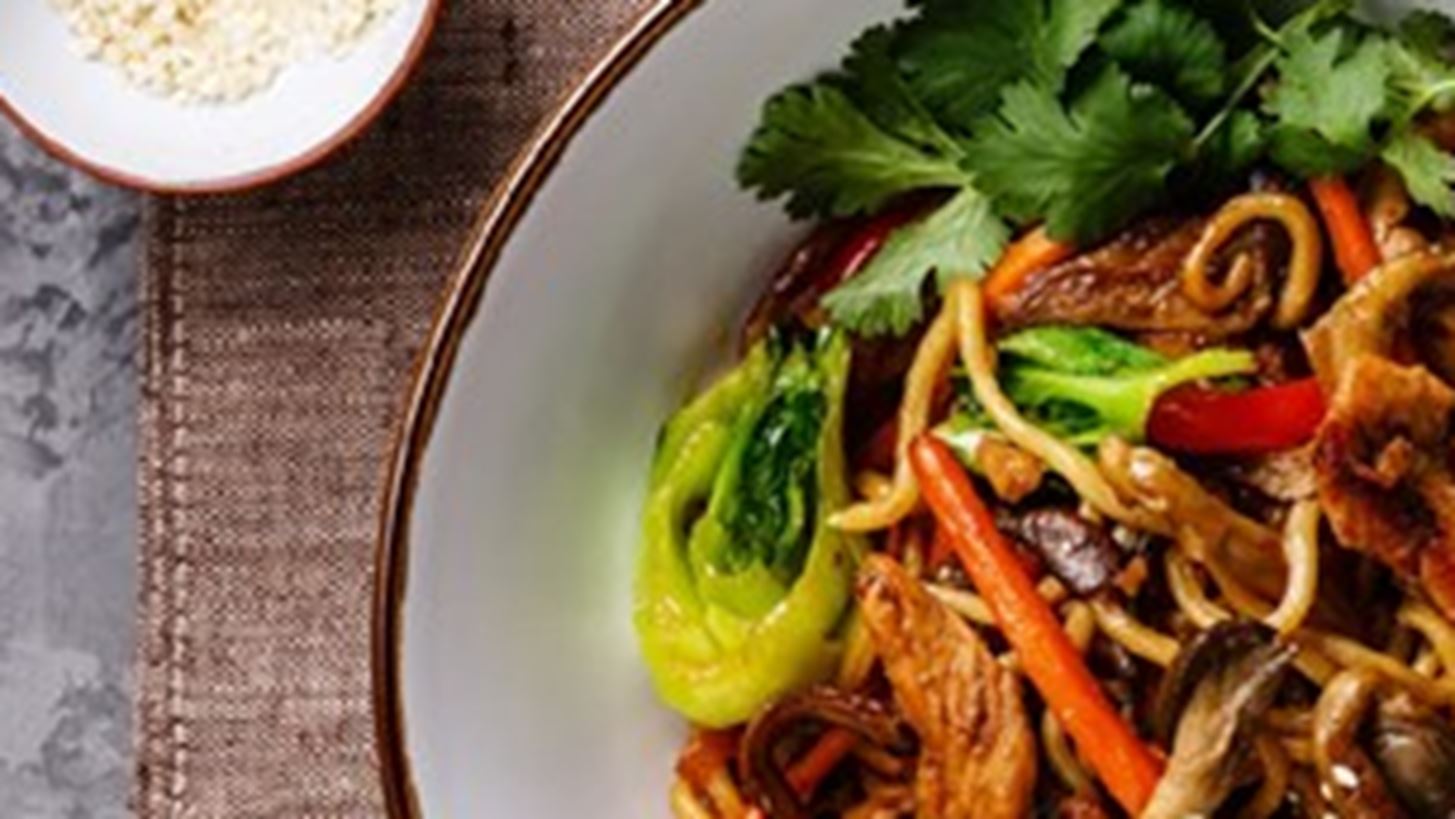 &#x3A5;aki Udon Noodles &#x3BC;&#x3B5; &#x39A;&#x3BF;&#x3C4;&#x3CC;&#x3C0;&#x3BF;&#x3C5;&#x3BB;&#x3BF; &#x3BA;&#x3B1;&#x3B9; &#x39B;&#x3B1;&#x3C7;&#x3B1;&#x3BD;&#x3B9;&#x3BA;&#x3AC;