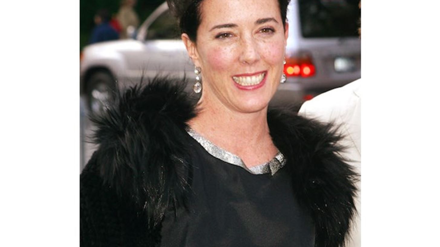 Kate Spade: &#x3A4;&#x3BF; brand &#x3C4;&#x3B7;&#x3C2; &#x3B5;&#x3BA;&#x3BB;&#x3B9;&#x3C0;&#x3BF;&#x3CD;&#x3C3;&#x3B1;&#x3C2; &#x3C3;&#x3C7;&#x3B5;&#x3B4;&#x3B9;&#x3AC;&#x3C3;&#x3C4;&#x3C1;&#x3B9;&#x3B1;&#x3C2; &#x3B4;&#x3C9;&#x3C1;&#x3AF;&#x3B6;&#x3B5;&#x3B9; 1 &#x3B5;&#x3BA;&#x3B1;&#x3C4;&#x3BF;&#x3BC;&#x3BC;&#x3CD;&#x3C1;&#x3B9;&#x3BF; &#x3B4;&#x3BF;&#x3BB;&#x3AC;&#x3C1;&#x3B9;&#x3B1; &#x3C3;&#x3B5; &#x3B9;&#x3B4;&#x3C1;&#x3CD;&#x3BC;&#x3B1;&#x3C4;&#x3B1; &#x3B3;&#x3B9;&#x3B1; &#x3C4;&#x3B7;&#x3BD; &#x3C0;&#x3C1;&#x3CC;&#x3BB;&#x3B7;&#x3C8;&#x3B7; &#x3C4;&#x3B7;&#x3C2; &#x3B1;&#x3C5;&#x3C4;&#x3BF;&#x3BA;&#x3C4;&#x3BF;&#x3BD;&#x3AF;&#x3B1;&#x3C2;