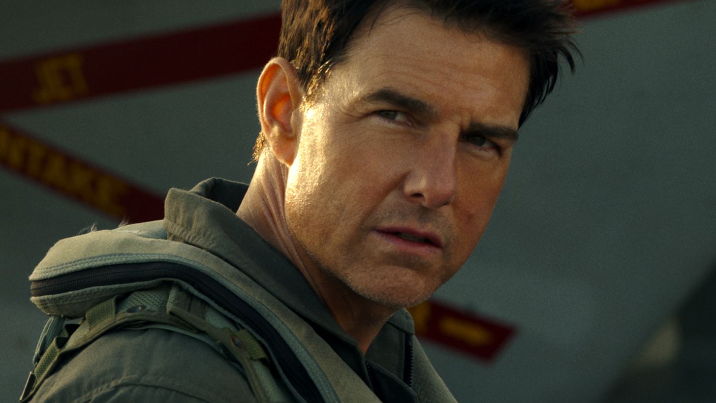Tom Cruise | &#x395;&#x3CD;&#x3C7;&#x3B5;&#x3C4;&#x3B1;&#x3B9; &#x27;&#x39A;&#x3B1;&#x3BB;&#x3AC; &#x3A7;&#x3C1;&#x3B9;&#x3C3;&#x3C4;&#x3BF;&#x3CD;&#x3B3;&#x3B5;&#x3BD;&#x3BD;&#x3B1;&#x27; &#x3C3;&#x3C4;&#x3BF;&#x3C5;&#x3C2; fans &#x3C4;&#x3BF;&#x3C5; &#x3B5;&#x3BD;&#x3CE; &#x3BA;&#x3AC;&#x3BD;&#x3B5;&#x3B9; skydiving