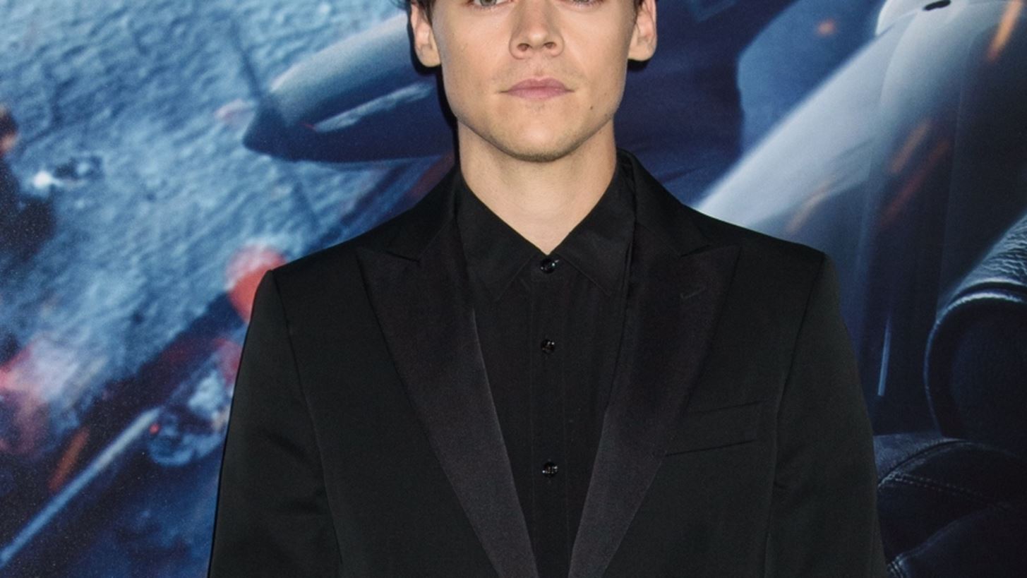 &#x39F; Harry Styles &#x3BA;&#x3B1;&#x3B9; &#x3B7; Jennifer Aniston &#x3BC;&#x3B5; &#x3C4;&#x3BF; &#x3AF;&#x3B4;&#x3B9;&#x3BF; Gucci &#x3BA;&#x3BF;&#x3C3;&#x3C4;&#x3BF;&#x3CD;&#x3BC;&#x3B9; | &#x3A0;&#x3BF;&#x3B9;&#x3BF;&#x3C2; &#x3C4;&#x3BF; &#x3C6;&#x3CC;&#x3C1;&#x3B5;&#x3C3;&#x3B5; &#x3BA;&#x3B1;&#x3BB;&#x3CD;&#x3C4;&#x3B5;&#x3C1;&#x3B1;;