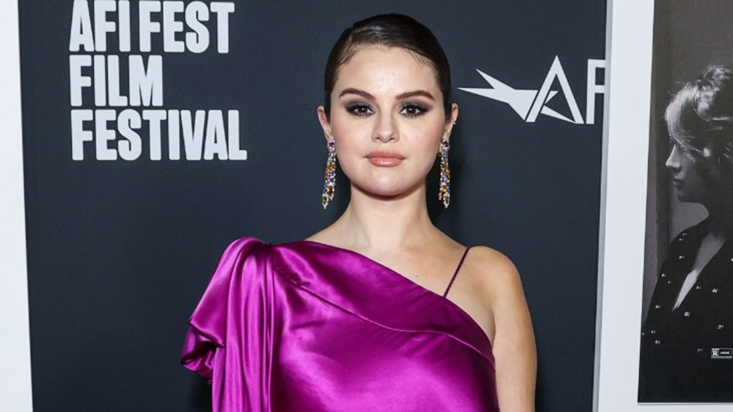 Selena Gomez - Zayn Malik | &#x3A4;&#x3B1; &#x3BA;&#x3B1;&#x3C5;&#x3C4;&#x3AC; &#x3C6;&#x3B9;&#x3BB;&#x3B9;&#x3AC; &#x3C3;&#x3B5; &#x3B5;&#x3C3;&#x3C4;&#x3B9;&#x3B1;&#x3C4;&#x3CC;&#x3C1;&#x3B9;&#x3BF; &#x3C4;&#x3B7;&#x3C2; &#x39D;&#x3AD;&#x3B1;&#x3C2; &#x3A5;&#x3CC;&#x3C1;&#x3BA;&#x3B7;&#x3C2;
