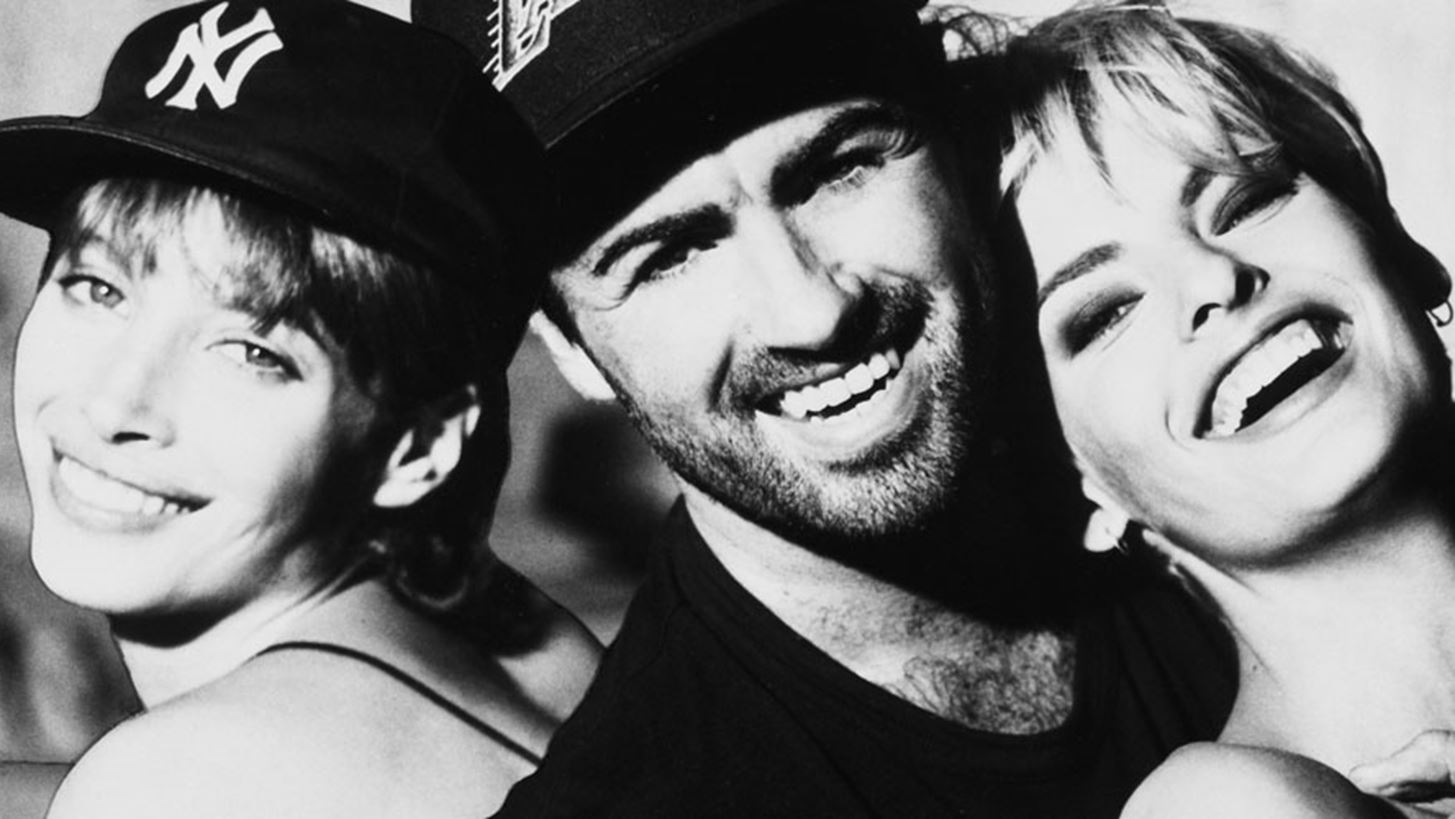 Freedom &#x2019;90: &#x38C;&#x3C4;&#x3B1;&#x3BD; &#x3BF; George Michael &#x3AD;&#x3B3;&#x3C1;&#x3B1;&#x3C8;&#x3B5; &#x3B9;&#x3C3;&#x3C4;&#x3BF;&#x3C1;&#x3AF;&#x3B1;, &#x3B5;&#x3BD;&#x3CE;&#x3BD;&#x3BF;&#x3BD;&#x3C4;&#x3B1;&#x3C2; &#x3BC;&#x3BF;&#x3C5;&#x3C3;&#x3B9;&#x3BA;&#x3AE; &#x3BA;&#x3B1;&#x3B9; &#x3BC;&#x3CC;&#x3B4;&#x3B1;