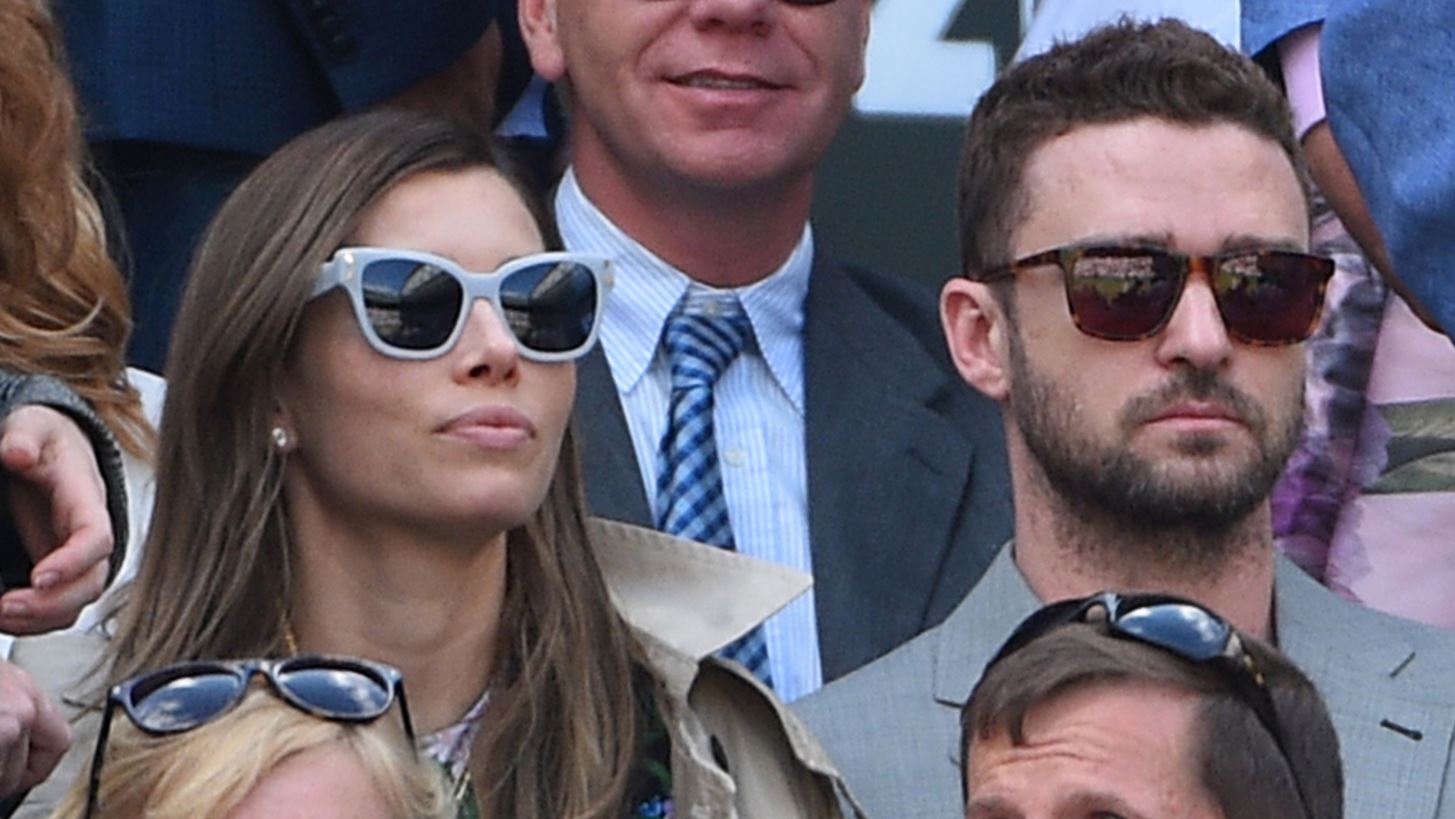 Wimbledon 2018 | &#x39F;&#x3B9; &#x3C0;&#x3B9;&#x3BF; stylish celebrities &#x3C0;&#x3BF;&#x3C5; &#x3B5;&#x3AF;&#x3B4;&#x3B1;&#x3BC;&#x3B5; &#x3C3;&#x3C4;&#x3BF; &#x3B4;&#x3B9;&#x3AC;&#x3C3;&#x3B7;&#x3BC;&#x3BF; &#x3C4;&#x3BF;&#x3C5;&#x3C1;&#x3BD;&#x3BF;&#x3C5;&#x3AC; &#x3C4;&#x3AD;&#x3BD;&#x3B9;&#x3C2;