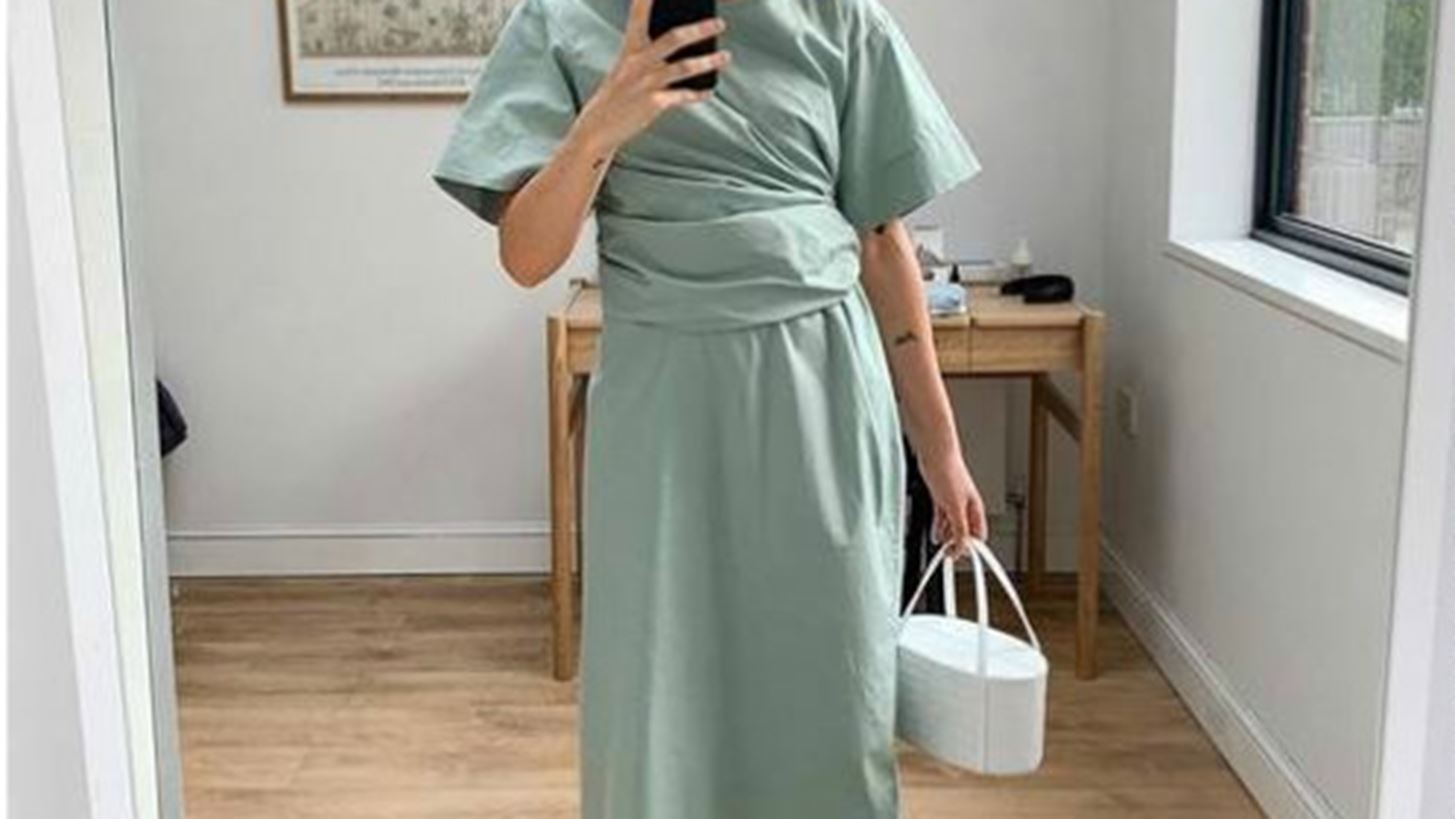 Ξέχνα όλα όσα ήξερες | 5 minimal chic looks για να ξεχωρίσεις ως καλεσμένη σε γάμο