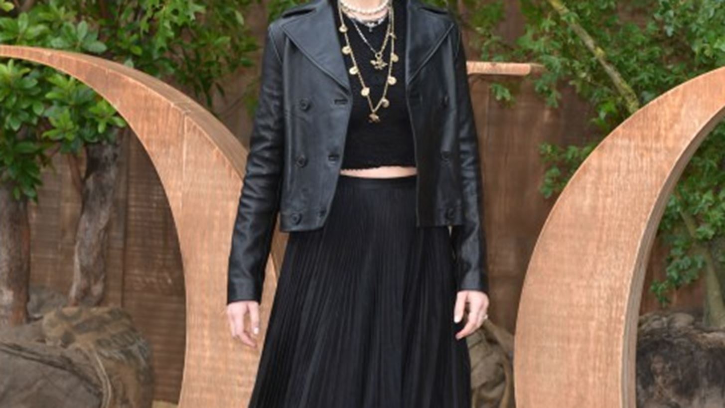 Dior &#x3AC;&#x3BD;&#x3BF;&#x3B9;&#x3BE;&#x3B7; &#x3BA;&#x3B1;&#x3BB;&#x3BF;&#x3BA;&#x3B1;&#x3AF;&#x3C1;&#x3B9; 2020 | &#x3A4;&#x3BF; &#x3B5;&#x3BD;&#x3C4;&#x3C5;&#x3C0;&#x3C9;&#x3C3;&#x3B9;&#x3B1;&#x3BA;&#x3CC; front row &#x3C0;&#x3BF;&#x3C5; &#x3B1;&#x3BE;&#x3AF;&#x3B6;&#x3B5;&#x3B9; &#x3BD;&#x3B1; &#x3B4;&#x3B5;&#x3B9;&#x3C2;