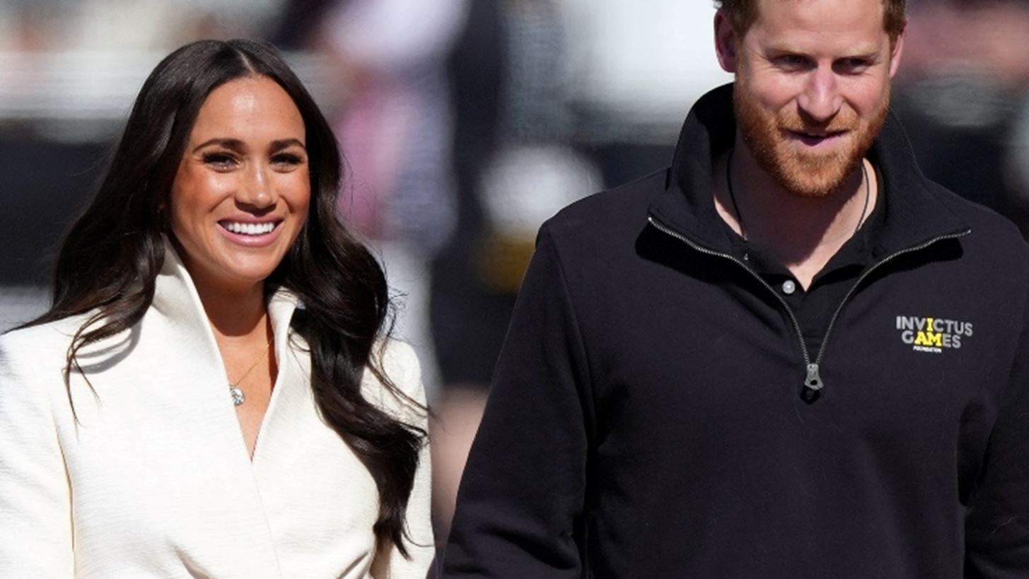&#x3A0;&#x3C1;&#x3AF;&#x3B3;&#x3BA;&#x3B9;&#x3C0;&#x3B1;&#x3C2; Harry &#x2013; Meghan Markle | &#x388;&#x3C6;&#x3C4;&#x3B1;&#x3C3;&#x3B1;&#x3BD; &#x3C3;&#x3C4;&#x3BF; &#x39B;&#x3BF;&#x3BD;&#x3B4;&#x3AF;&#x3BD;&#x3BF; &#x3BC;&#x3B5; &#x3C4;&#x3B1; &#x3C0;&#x3B1;&#x3B9;&#x3B4;&#x3B9;&#x3AC; &#x3C4;&#x3BF;&#x3C5;&#x3C2; &#x3B3;&#x3B9;&#x3B1; &#x3C4;&#x3BF; &#x3A0;&#x3BB;&#x3B1;&#x3C4;&#x3B9;&#x3BD;&#x3AD;&#x3BD;&#x3B9;&#x3BF; &#x399;&#x3C9;&#x3B2;&#x3B7;&#x3BB;&#x3B1;&#x3AF;&#x3BF; &#x3C4;&#x3B7;&#x3C2; &#x3B2;&#x3B1;&#x3C3;&#x3AF;&#x3BB;&#x3B9;&#x3C3;&#x3C3;&#x3B1;&#x3C2; &#x395;&#x3BB;&#x3B9;&#x3C3;&#x3AC;&#x3B2;&#x3B5;&#x3C4;
