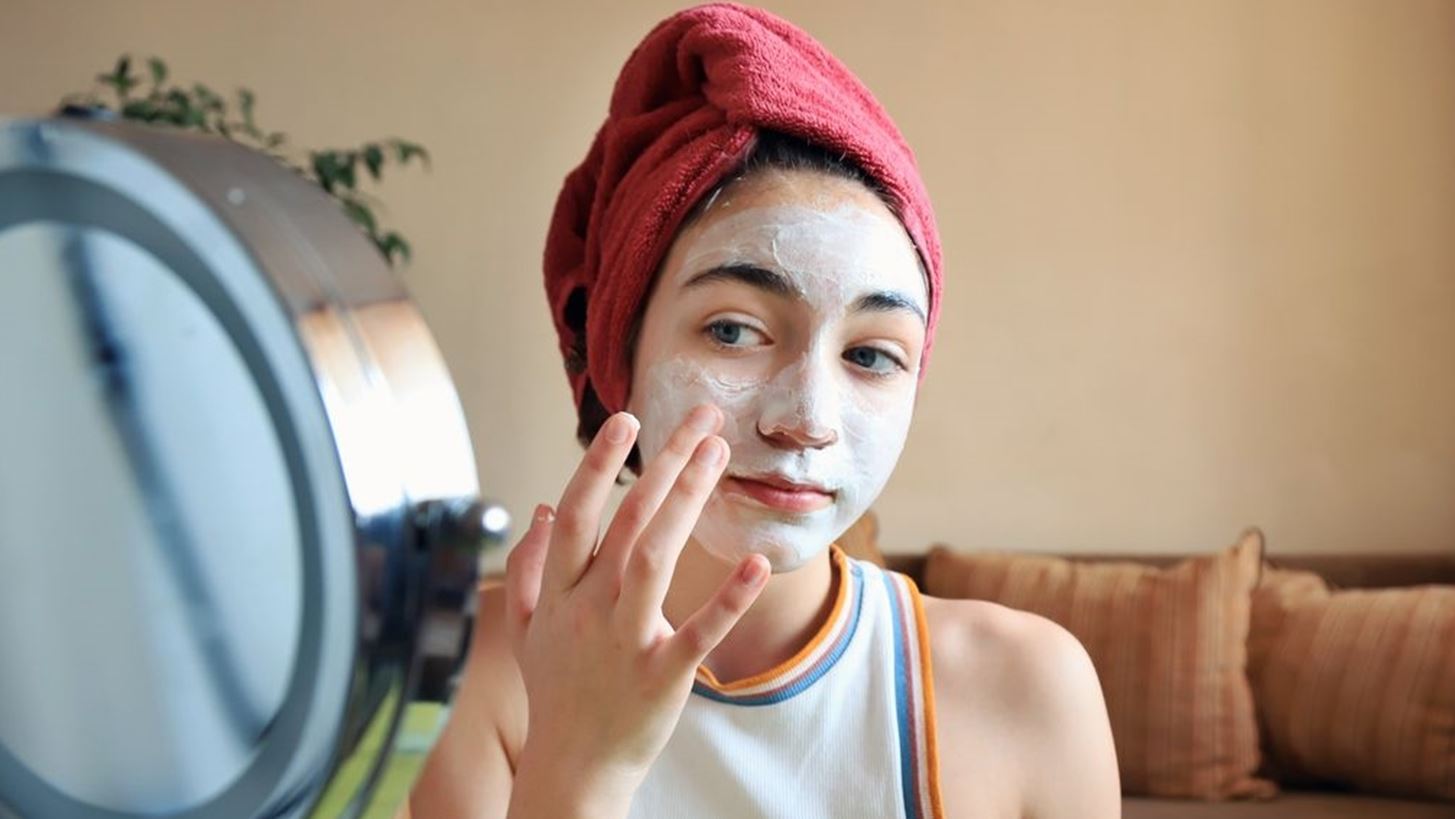 Beauty Addicts &#x3B1;&#x3C0;&#x3CC; 9 &#x3B5;&#x3C4;&#x3CE;&#x3BD; | &#x3A4;&#x3BF; Tiktok trend &#x3C0;&#x3BF;&#x3C5; &#x3C0;&#x3C1;&#x3BF;&#x3BA;&#x3B1;&#x3BB;&#x3B5;&#x3AF; &#x3B1;&#x3BD;&#x3B7;&#x3C3;&#x3C5;&#x3C7;&#x3AF;&#x3B1;