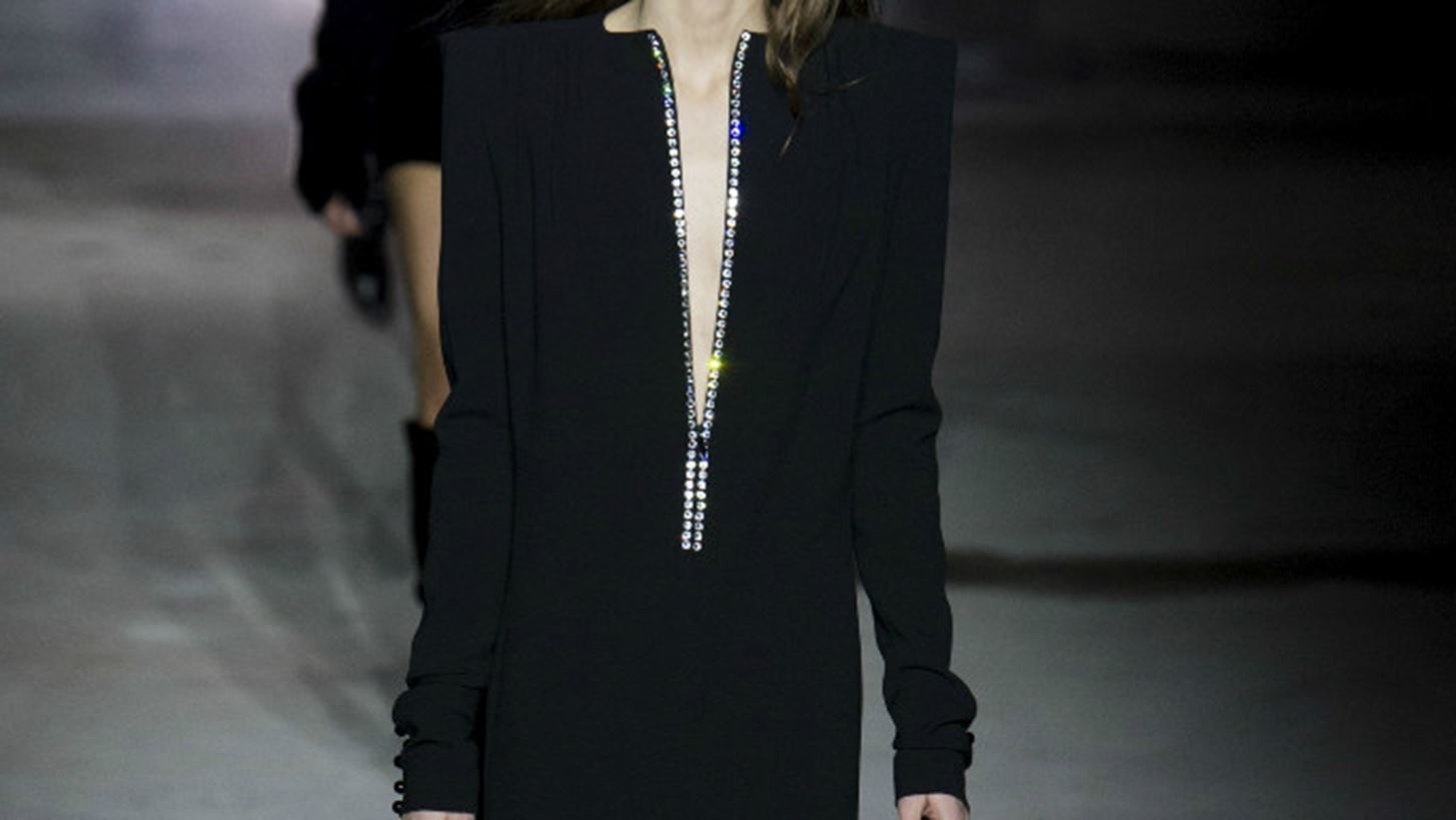 &#x391;&#x3C5;&#x3C4;&#x3AD;&#x3C2; &#x3BF;&#x3B9; &#x3BC;&#x3C0;&#x3CC;&#x3C4;&#x3B5;&#x3C2; Saint Laurent &#x3AD;&#x3C7;&#x3BF;&#x3C5;&#x3BD; &#x3AE;&#x3B4;&#x3B7; &#x3BB;&#x3AF;&#x3C3;&#x3C4;&#x3B1; &#x3B1;&#x3BD;&#x3B1;&#x3BC;&#x3BF;&#x3BD;&#x3AE;&#x3C2;