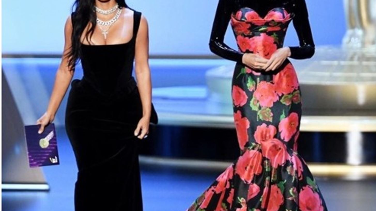 &#x394;&#x3B5;&#x3C2; &#x3C4;&#x3B1; &#x3BA;&#x3B1;&#x3BB;&#x3CD;&#x3C4;&#x3B5;&#x3C1;&#x3B1; looks &#x3B1;&#x3C0;&#x3CC; &#x3C4;&#x3B7;&#x3BD; &#x3B1;&#x3C0;&#x3BF;&#x3BD;&#x3BF;&#x3BC;&#x3AE; &#x3C4;&#x3C9;&#x3BD; &#x3B2;&#x3C1;&#x3B1;&#x3B2;&#x3B5;&#x3AF;&#x3C9;&#x3BD; Emmy