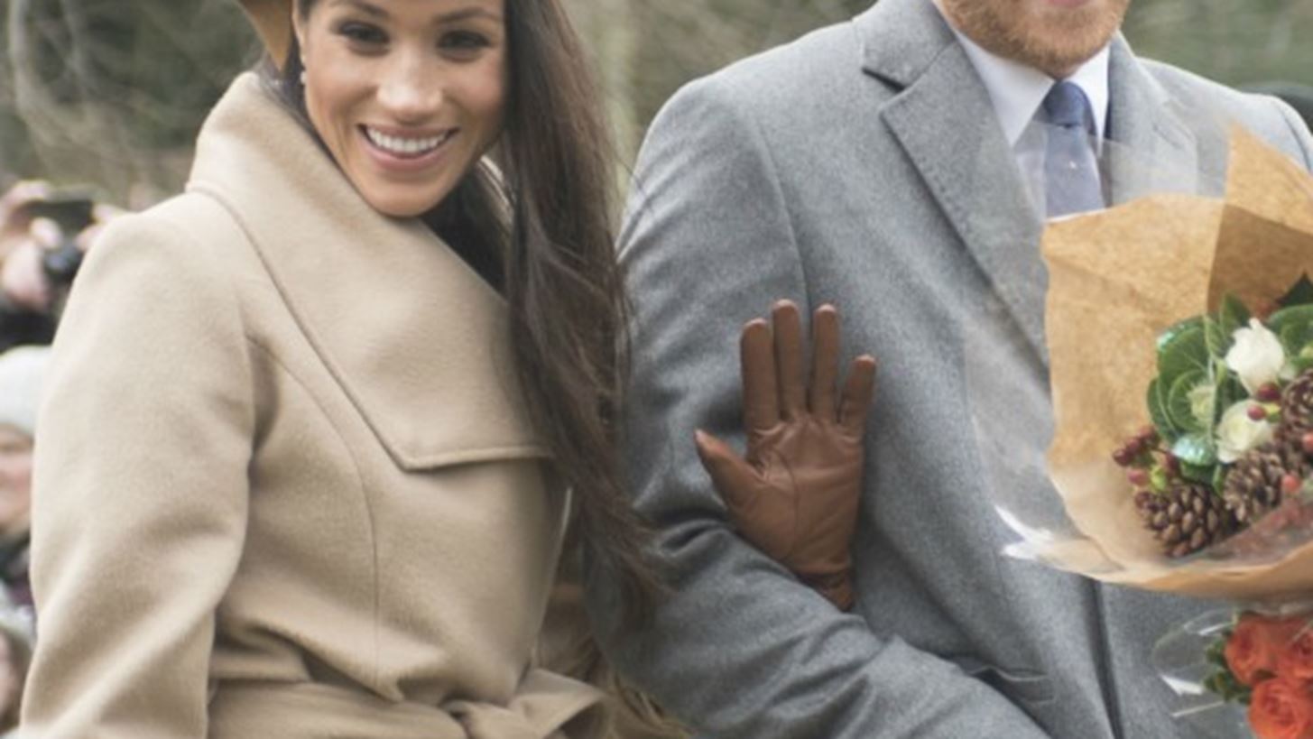 Meghan Markle | &#x3A4;&#x3BF; (&#x3B5;&#x3BD;&#x3C4;&#x3C5;&#x3C0;&#x3C9;&#x3C3;&#x3B9;&#x3B1;&#x3BA;&#x3CC;) &#x3C6;&#x3CC;&#x3C1;&#x3B5;&#x3BC;&#x3B1; &#x3C0;&#x3BF;&#x3C5; &#x3BA;&#x3C1;&#x3C5;&#x3B2;&#x3CC;&#x3C4;&#x3B1;&#x3BD; &#x3BC;&#x3AD;&#x3C3;&#x3B1; &#x3B1;&#x3C0;&#x3CC; &#x3C4;&#x3BF; &#x3C7;&#x3C1;&#x3B9;&#x3C3;&#x3C4;&#x3BF;&#x3C5;&#x3B3;&#x3B5;&#x3BD;&#x3BD;&#x3B9;&#x3AC;&#x3C4;&#x3B9;&#x3BA;&#x3BF; look &#x3C4;&#x3B7;&#x3C2;