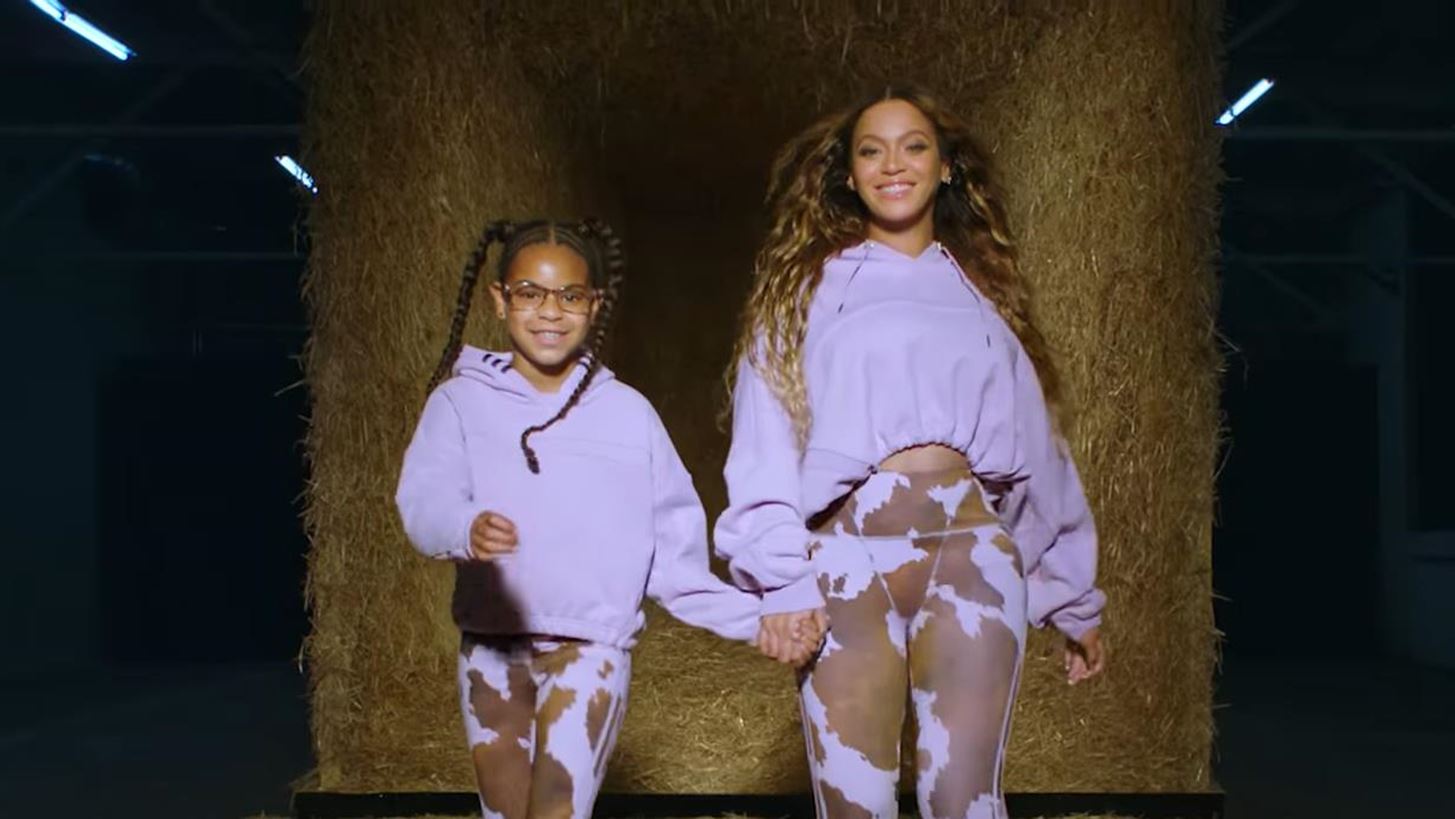 Beyonc&#xE9; | &#x397; &#x3C3;&#x3C4;&#x3B9;&#x3B3;&#x3BC;&#x3AE; &#x3C0;&#x3BF;&#x3C5; &#x3B7; &#x3BA;&#x3CC;&#x3C1;&#x3B7; &#x3C4;&#x3B7;&#x3C2;, Blue Ivy, &#x3B1;&#x3BD;&#x3B5;&#x3B2;&#x3B1;&#x3AF;&#x3BD;&#x3B5;&#x3B9; &#x3C3;&#x3C4;&#x3B7; &#x3C3;&#x3BA;&#x3B7;&#x3BD;&#x3AE; &#x3B3;&#x3B9;&#x3B1; &#x3BD;&#x3B1; &#x3C7;&#x3BF;&#x3C1;&#x3AD;&#x3C8;&#x3B5;&#x3B9; &#x3BA;&#x3B1;&#x3B9; &#x3C4;&#x3BF; &#x3BA;&#x3BF;&#x3B9;&#x3BD;&#x3CC; &#x3C0;&#x3B1;&#x3C1;&#x3B1;&#x3BB;&#x3B7;&#x3C1;&#x3B5;&#x3AF;