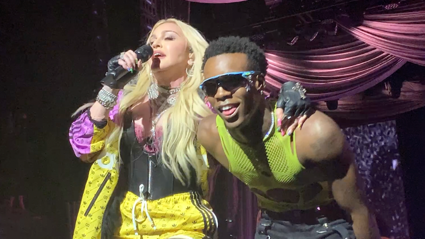 Madonna | &#x3A4;&#x3BF; &#x3C7;&#x3B1;&#x3CA;&#x3B4;&#x3B5;&#x3C5;&#x3C4;&#x3B9;&#x3BA;&#x3CC; &#x3CC;&#x3BD;&#x3BF;&#x3BC;&#x3B1; &#x3BC;&#x3B5; &#x3C4;&#x3BF; &#x3BF;&#x3C0;&#x3BF;&#x3AF;&#x3BF; &#x3C4;&#x3B7;&#x3BD; &#x3B1;&#x3C0;&#x3BF;&#x3BA;&#x3B1;&#x3BB;&#x3B5;&#x3AF; &#x3BF; &#x3B3;&#x3B9;&#x3BF;&#x3C2; &#x3C4;&#x3B7;&#x3C2;, David Banda