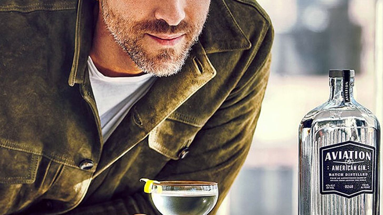 &#x39F; Ryan Reynolds &#x3BC;&#x3CC;&#x3BB;&#x3B9;&#x3C2; &#x3B1;&#x3C0;&#x3AD;&#x3BA;&#x3C4;&#x3B7;&#x3C3;&#x3B5; &#x3C4;&#x3BF; &#x3B4;&#x3B9;&#x3BA;&#x3CC; &#x3C4;&#x3BF;&#x3C5; gin