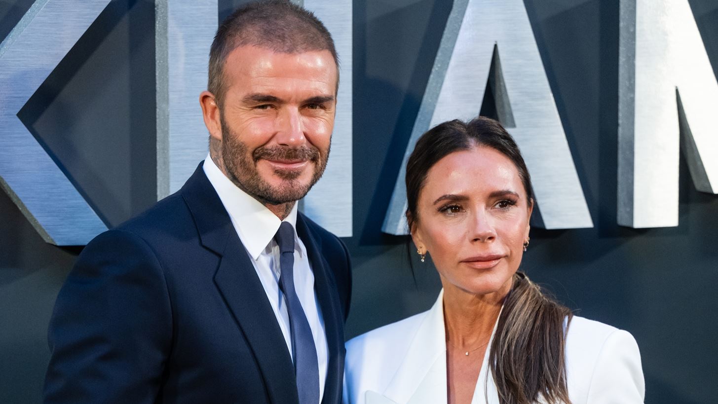 &#x397; Victoria Beckham &#x3BC;&#x3B9;&#x3BB;&#x3AC; &#x3B3;&#x3B9;&#x3B1; &#x3C4;&#x3B7; &#x3C6;&#x3B7;&#x3BC;&#x3BF;&#x3BB;&#x3BF;&#x3B3;&#x3BF;&#x3CD;&#x3BC;&#x3B5;&#x3BD;&#x3B7; &#x3B5;&#x3BE;&#x3C9;&#x3C3;&#x3C5;&#x3B6;&#x3C5;&#x3B3;&#x3B9;&#x3BA;&#x3AE; &#x3C3;&#x3C7;&#x3AD;&#x3C3;&#x3B7; &#x3C4;&#x3BF;&#x3C5; David &#x3BA;&#x3B1;&#x3B9; &#x3C0;&#x3CE;&#x3C2; &#x3AD;&#x3C3;&#x3C9;&#x3C3;&#x3B1;&#x3BD; &#x3C4;&#x3BF;&#x3BD; &#x3B3;&#x3AC;&#x3BC;&#x3BF; &#x3C4;&#x3BF;&#x3C5;&#x3C2;