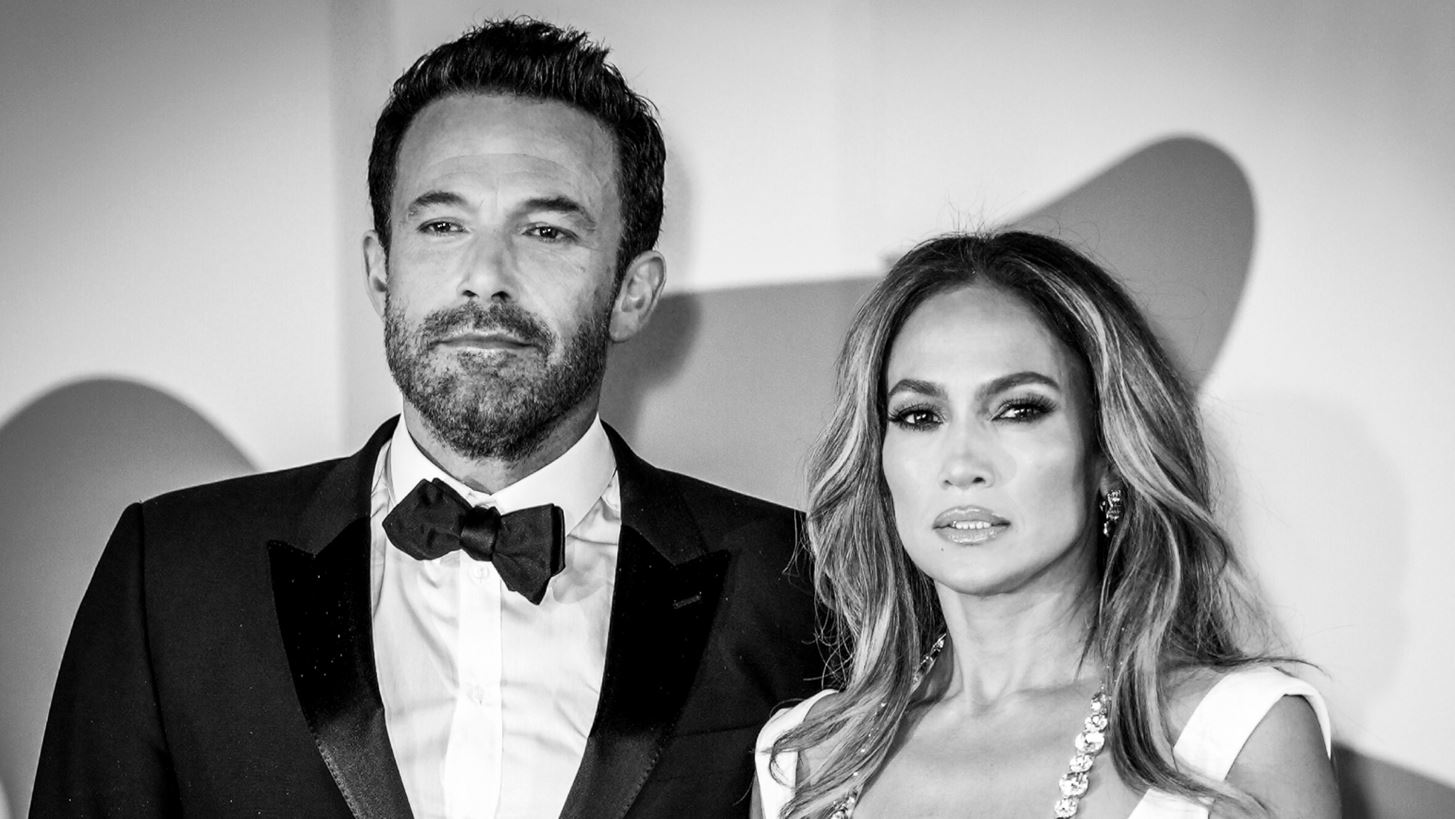 Jennifer Lopez- Ben Affleck| &#x39C;&#x3B5;&#x3B3;&#x3B1;&#x3BB;&#x3CE;&#x3BD;&#x3B5;&#x3B9; &#x3C4;&#x3BF; &#x3C7;&#x3AC;&#x3C3;&#x3BC;&#x3B1; &#x3B1;&#x3BD;&#x3AC;&#x3BC;&#x3B5;&#x3C3;&#x3B1; &#x3C3;&#x3C4;&#x3BF; &#x3AC;&#x3BB;&#x3BB;&#x3BF;&#x3C4;&#x3B5; power couple &#x3C4;&#x3BF;&#x3C5; &#x3A7;&#x3CC;&#x3BB;&#x3B9;&#x3B3;&#x3BF;&#x3C5;&#x3BD;&#x3C4;