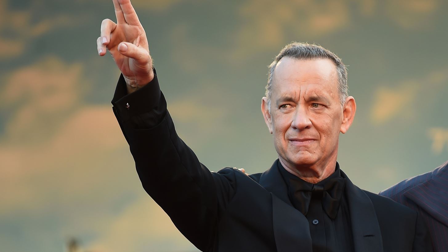 Tom Hanks | &quot;&#x3A0;&#x3C1;&#x3BF;&#x3C3;&#x3C0;&#x3B1;&#x3B8;&#x3BF;&#x3CD;&#x3C3;&#x3B1; &#x3BD;&#x3B1; &#x3B5;&#x3AF;&#x3BC;&#x3B1;&#x3B9; &#x3B5;&#x3C0;&#x3B1;&#x3B3;&#x3B3;&#x3B5;&#x3BB;&#x3BC;&#x3B1;&#x3C4;&#x3AF;&#x3B1;&#x3C2; &#x3C4;&#x3B7; &#x3C3;&#x3C4;&#x3B9;&#x3B3;&#x3BC;&#x3AE; &#x3C0;&#x3BF;&#x3C5; &#x3B7; &#x3B6;&#x3C9;&#x3AE; &#x3BC;&#x3BF;&#x3C5; &#x3BA;&#x3B1;&#x3C4;&#x3AD;&#x3C1;&#x3C1;&#x3B5;&#x3B5; &#x3BC;&#x3B5; &#x3C0;&#x3B5;&#x3C1;&#x3B9;&#x3C3;&#x3C3;&#x3CC;&#x3C4;&#x3B5;&#x3C1;&#x3BF;&#x3C5;&#x3C2; &#x3B1;&#x3C0;&#x3CC; &#x3AD;&#x3BD;&#x3B1;&#x3BD; &#x3C4;&#x3C1;&#x3CC;&#x3C0;&#x3BF;&#x3C5;&#x3C2;&quot;