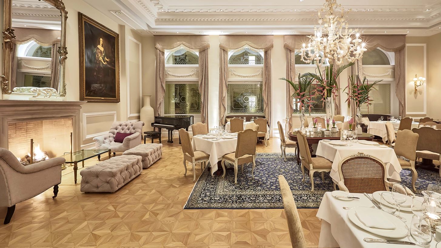 Μία κορυφαία γαστρονομική εμπειρία για μία μόνο βραδιά στο Tudor Hall Restaurant