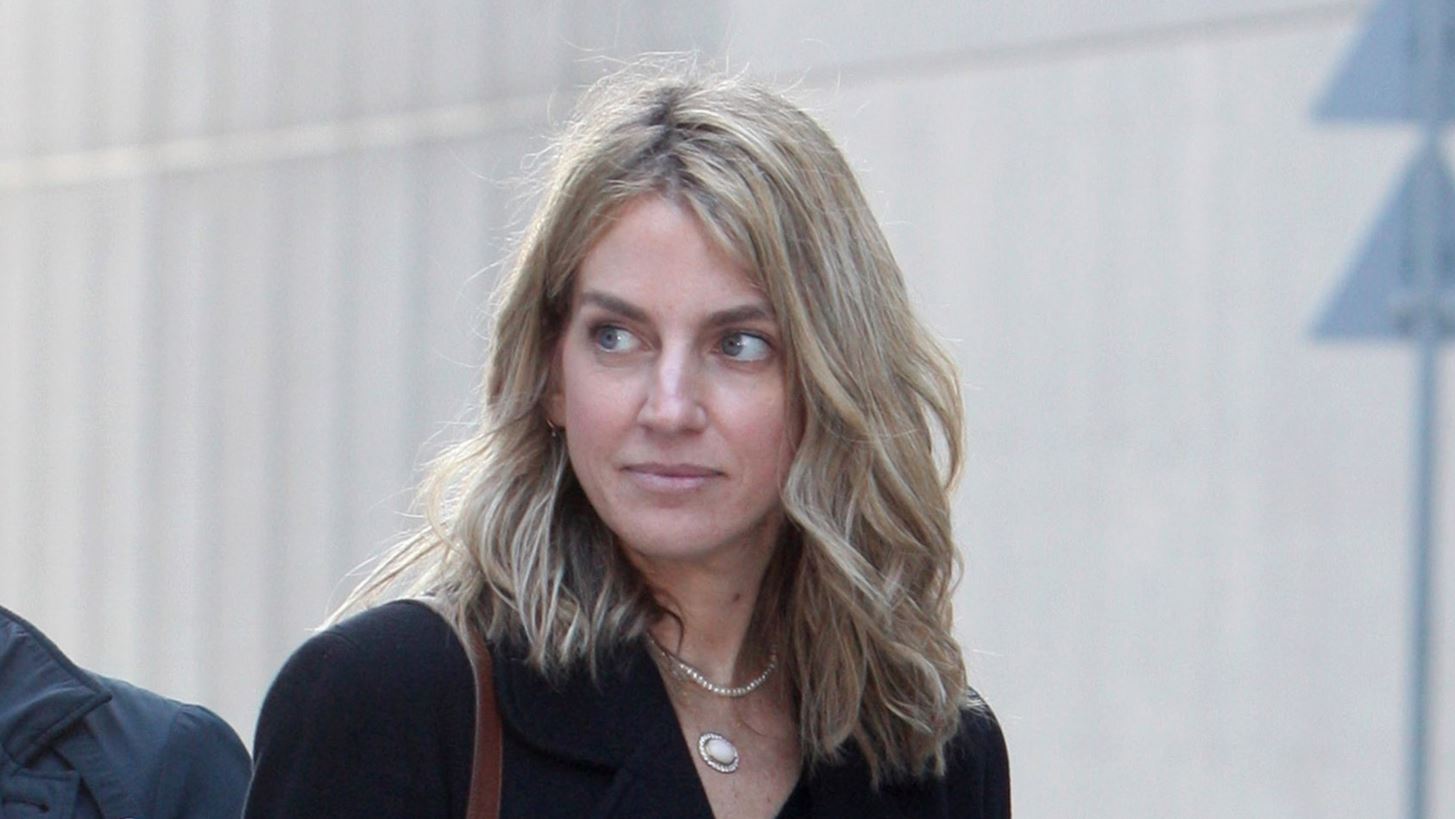 &#x3A7;&#x3C1;&#x3C5;&#x3C3;&#x3AE; &#x392;&#x3B1;&#x3C1;&#x3B4;&#x3B9;&#x3BD;&#x3BF;&#x3B3;&#x3B9;&#x3AC;&#x3BD;&#x3BD;&#x3B7; | &#x3A7;&#x3B1;&#x3BC;&#x3BF;&#x3B3;&#x3B5;&#x3BB;&#x3B1;&#x3C3;&#x3C4;&#x3AE; &#x3C3;&#x3B5; priv&#xE9; &#x3B5;&#x3BA;&#x3B4;&#x3AE;&#x3BB;&#x3C9;&#x3C3;&#x3B7; &#x3BC;&#x3B5; &#x3C4;&#x3B7;&#x3BD; &#x386;&#x3BD;&#x3BD;&#x3B1; &#x39C;&#x3B1;&#x3C1;&#x3AF;&#x3B1;, &#x3C4;&#x3BF;&#x3BD; &#x3A0;&#x3B1;&#x3CD;&#x3BB;&#x3BF; &#x3BA;&#x3B1;&#x3B9; &#x3C4;&#x3BF;&#x3BD; &#x39D;&#x3B9;&#x3BA;&#x3CC;&#x3BB;&#x3B1;&#x3BF; &#x39D;&#x3C4;&#x3B5; &#x393;&#x3BA;&#x3C1;&#x3B5;&#x3C2;