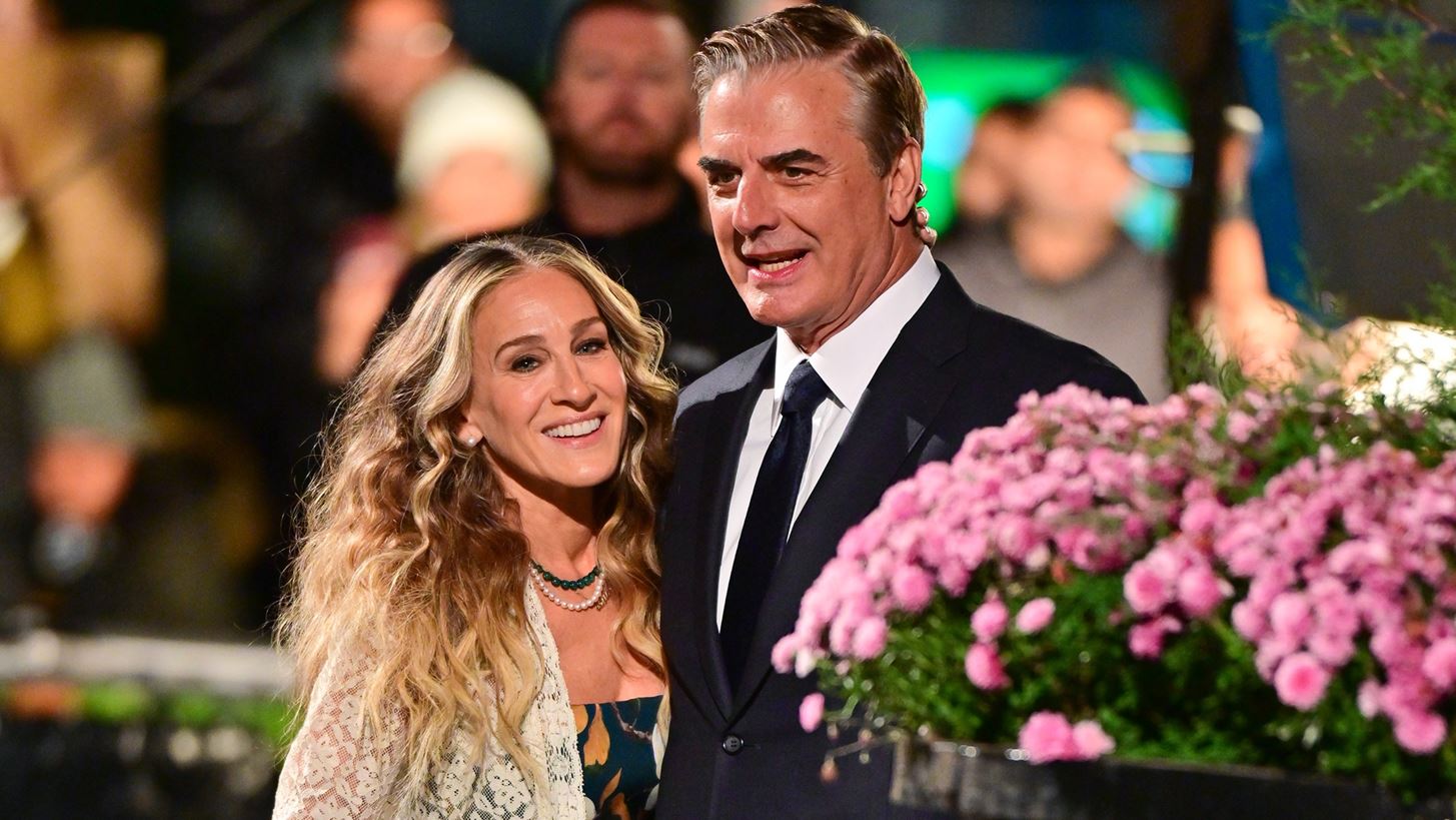 Chris Noth | &#x39F; Mr. Big &#x3C4;&#x3BF;&#x3C5; Sex And The City &#x3C0;&#x3B1;&#x3AF;&#x3C1;&#x3BD;&#x3B5;&#x3B9; &#x3B8;&#x3AD;&#x3C3;&#x3B7; &#x3C3;&#x3C4;&#x3B7; &#x3B4;&#x3B9;&#x3B1;&#x3BC;&#x3AC;&#x3C7;&#x3B7; &#x3B1;&#x3BD;&#x3AC;&#x3BC;&#x3B5;&#x3C3;&#x3B1; &#x3C3;&#x3C4;&#x3B7; Sarah Jessica Parker &#x3BA;&#x3B1;&#x3B9; &#x3C4;&#x3B7;&#x3BD; Kim Cattrall