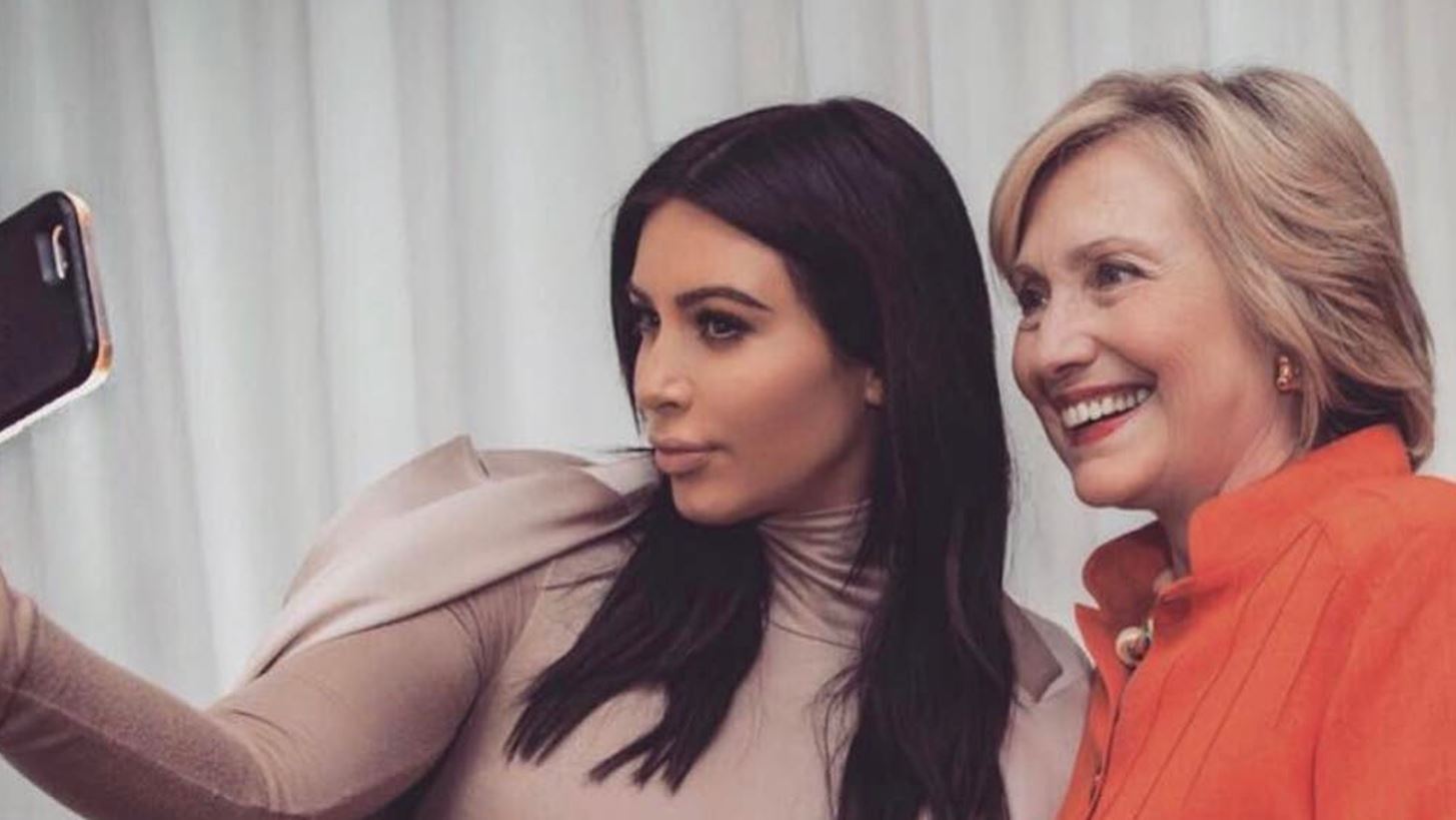 Hillary Clinton | &#x397; &#x3C3;&#x3C4;&#x3B9;&#x3B3;&#x3BC;&#x3AE; &#x3C0;&#x3BF;&#x3C5; &#x3C7;&#x3AC;&#x3BD;&#x3B5;&#x3B9; &#x3C3;&#x3B5; quiz &#x3BD;&#x3BF;&#x3BC;&#x3B9;&#x3BA;&#x3CE;&#x3BD; &#x3B3;&#x3BD;&#x3CE;&#x3C3;&#x3B5;&#x3C9;&#x3BD; &#x3B1;&#x3C0;&#x3CC; &#x3C4;&#x3B7;&#x3BD; Kim Kardashian (&#x3B2;&#x3AF;&#x3BD;&#x3C4;&#x3B5;&#x3BF;)