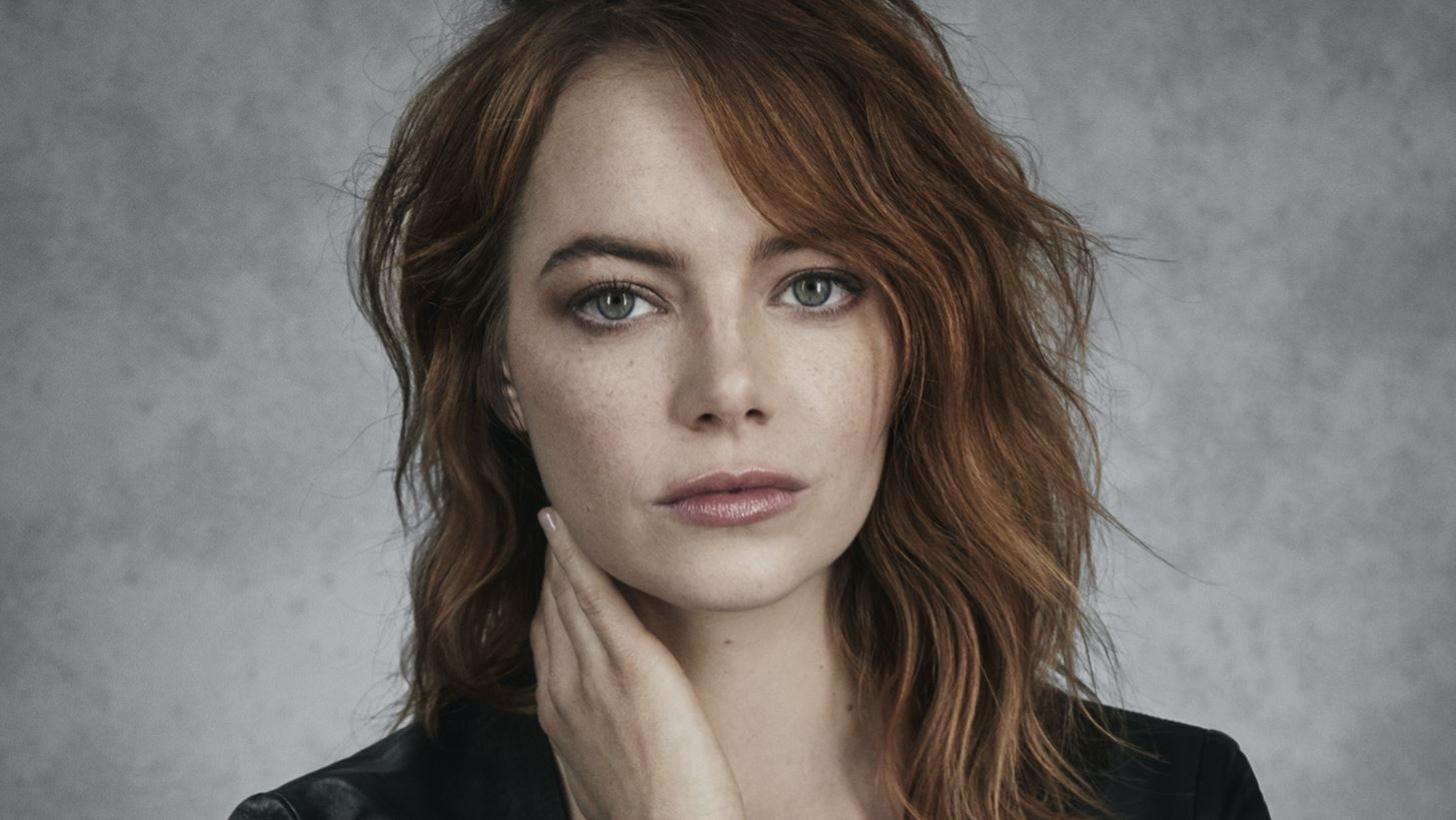 Emma Stone | &#x397; &#x3BF;&#x3C3;&#x3BA;&#x3B1;&#x3C1;&#x3B9;&#x3BA;&#x3AE; &#x3B7;&#x3B8;&#x3BF;&#x3C0;&#x3BF;&#x3B9;&#x3CC;&#x3C2; &#x3C6;&#x3C9;&#x3C4;&#x3BF;&#x3B3;&#x3C1;&#x3B1;&#x3C6;&#x3AF;&#x3B6;&#x3B5;&#x3C4;&#x3B1;&#x3B9; &#x3BA;&#x3B1;&#x3B9; &#x3BC;&#x3B9;&#x3BB;&#x3AC; &#x3B1;&#x3C0;&#x3BF;&#x3BA;&#x3BB;&#x3B5;&#x3B9;&#x3C3;&#x3C4;&#x3B9;&#x3BA;&#x3AC; &#x3C3;&#x3C4;&#x3B7; Madame Figaro