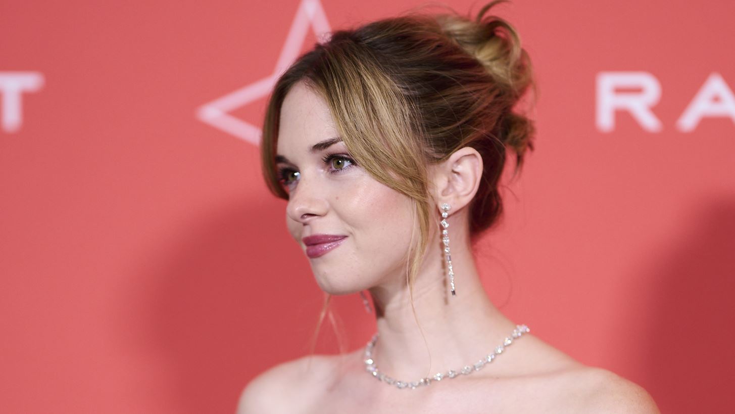 Stella Banderas | &#x3A4;&#x3BF; &#x3B5;&#x3C0;&#x3AF;&#x3C3;&#x3B7;&#x3BC;&#x3BF; &#x3C6;&#x3C9;&#x3C4;&#x3BF;&#x3B3;&#x3C1;&#x3B1;&#x3C6;&#x3B9;&#x3BA;&#x3CC; &#x3AC;&#x3BB;&#x3BC;&#x3C0;&#x3BF;&#x3C5;&#x3BC; &#x3C4;&#x3BF;&#x3C5; &#x3B3;&#x3AC;&#x3BC;&#x3BF;&#x3C5; &#x3C4;&#x3B7;&#x3C2; &#x3BC;&#x3B5; &#x3C4;&#x3BF;&#x3BD; Alex Gruszynski