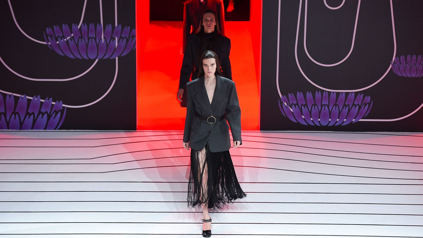 Prada &#x3C6;&#x3B8;&#x3B9;&#x3BD;&#x3CC;&#x3C0;&#x3C9;&#x3C1;&#x3BF; &#x3C7;&#x3B5;&#x3B9;&#x3BC;&#x3CE;&#x3BD;&#x3B1;&#x3C2; 2020 | &#x39C;&#x3AF;&#x3B1; &#x3C3;&#x3C5;&#x3BB;&#x3BB;&#x3BF;&#x3B3;&#x3AE; &#x3B3;&#x3B9;&#x3B1; &#x3C4;&#x3B9;&#x3C2; &#x3B1;&#x3BD;&#x3AC;&#x3B3;&#x3BA;&#x3B5;&#x3C2; &#x3C4;&#x3B7;&#x3C2; &#x3B3;&#x3C5;&#x3BD;&#x3B1;&#x3AF;&#x3BA;&#x3B1;&#x3C2; &#x3C4;&#x3BF;&#x3C5; &#x3C3;&#x3AE;&#x3BC;&#x3B5;&#x3C1;&#x3B1;