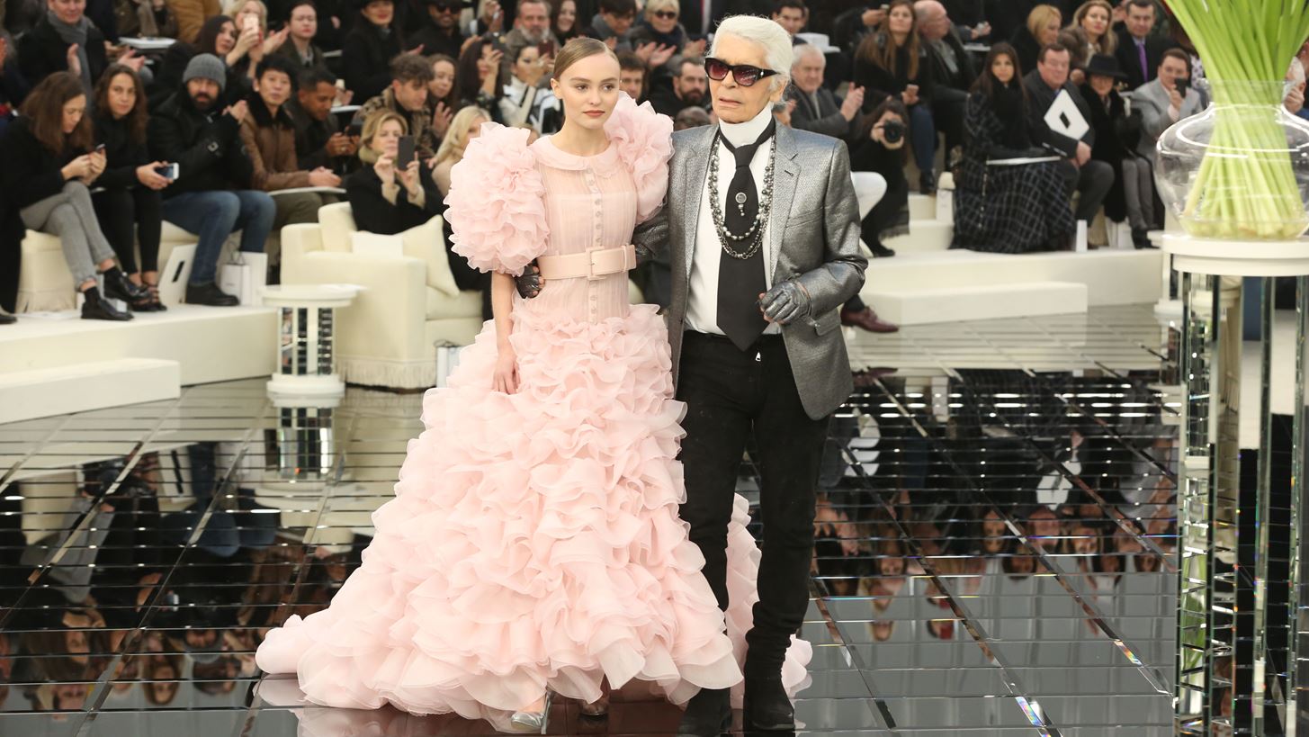 &#x39F;&#x3B9; &#x3BC;&#x3BF;&#x3CD;&#x3C3;&#x3B5;&#x3C2; &#x3C4;&#x3BF;&#x3C5; Karl Lagerfeld