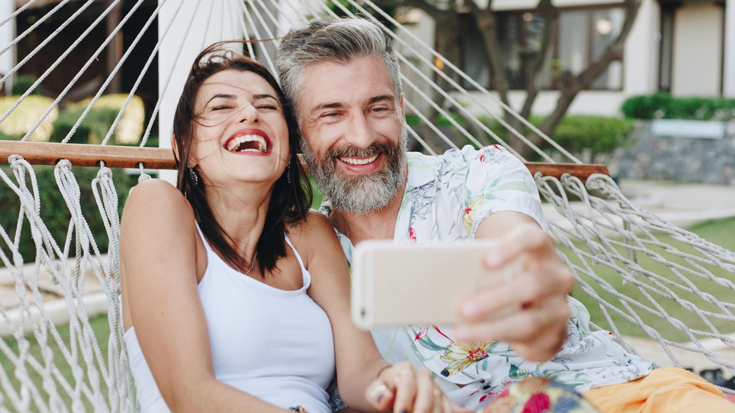 &#x3A0;&#x3CE;&#x3C2; &#x3C4;&#x3B1; social media &#x3B5;&#x3C0;&#x3B7;&#x3C1;&#x3B5;&#x3AC;&#x3B6;&#x3BF;&#x3C5;&#x3BD; &#x3C4;&#x3B7; &#x3C3;&#x3C7;&#x3AD;&#x3C3;&#x3B7; &#x3C3;&#x3BF;&#x3C5; (&#x3BA;&#x3B1;&#x3B9; &#x3C4;&#x3B9; &#x3C0;&#x3C1;&#x3AD;&#x3C0;&#x3B5;&#x3B9; &#x3BD;&#x3B1; &#x3C0;&#x3C1;&#x3BF;&#x3C3;&#x3AD;&#x3BE;&#x3B5;&#x3B9;&#x3C2;)