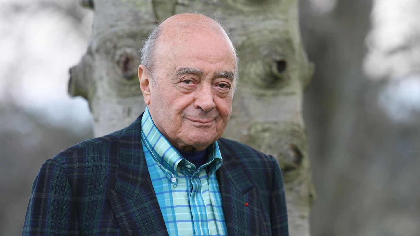 Mohamed Al-Fayed | &#x3A0;&#x3AD;&#x3B8;&#x3B1;&#x3BD;&#x3B5; &#x3BF; &#x3C0;&#x3B1;&#x3C4;&#x3AD;&#x3C1;&#x3B1;&#x3C2; &#x3C4;&#x3BF;&#x3C5; &#x3C4;&#x3B5;&#x3BB;&#x3B5;&#x3C5;&#x3C4;&#x3B1;&#x3AF;&#x3BF;&#x3C5; &#x3C3;&#x3C5;&#x3BD;&#x3C4;&#x3C1;&#x3CC;&#x3C6;&#x3BF;&#x3C5; &#x3C4;&#x3B7;&#x3C2; &#x3C0;&#x3C1;&#x3B9;&#x3B3;&#x3BA;&#x3AF;&#x3C0;&#x3B9;&#x3C3;&#x3C3;&#x3B1;&#x3C2; Diana