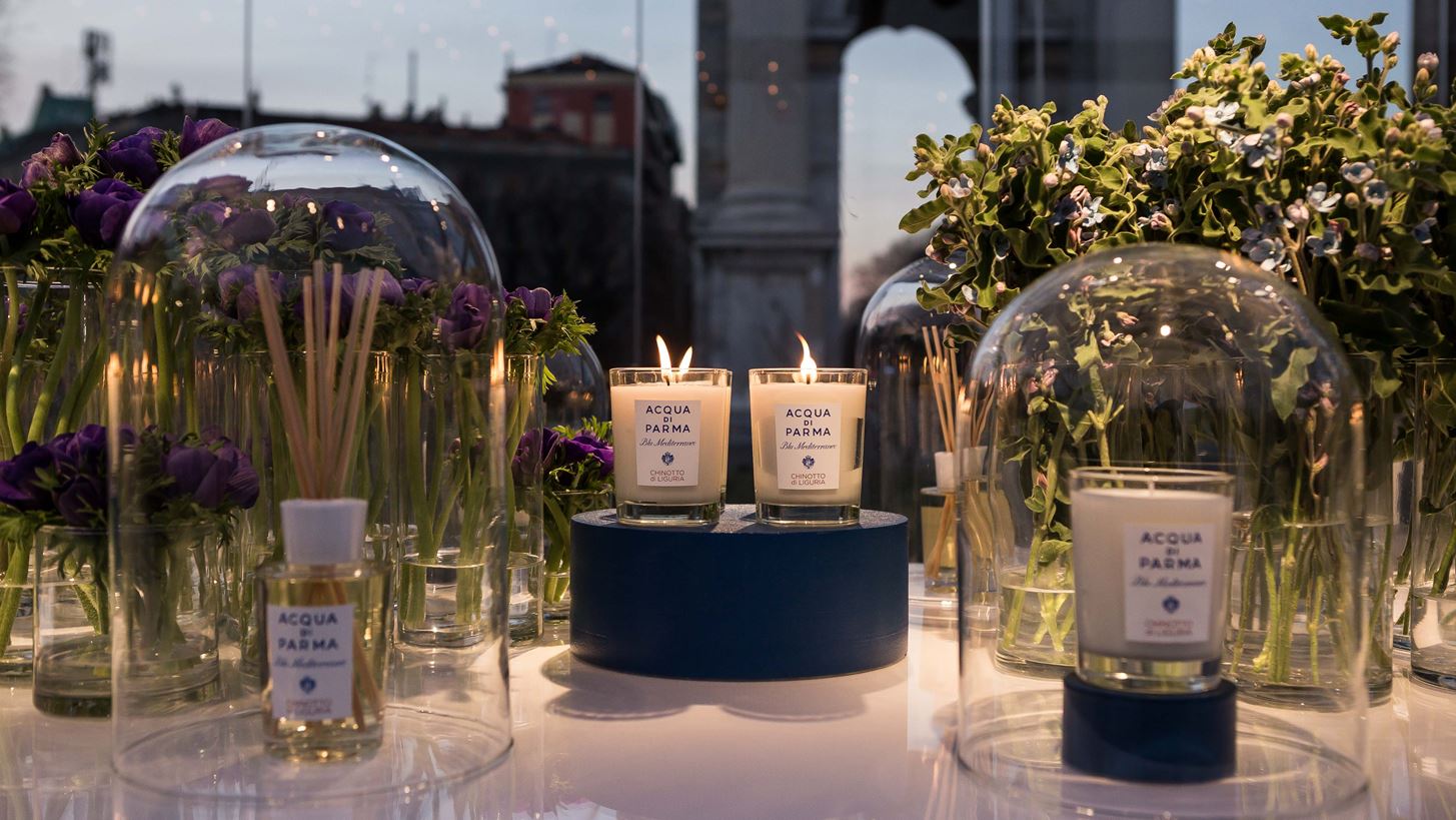 H Acqua di Parma &#x3BB;&#x3B1;&#x3BD;&#x3C3;&#x3AC;&#x3C1;&#x3B5;&#x3B9; &#x3C4;&#x3B7; &#x3BD;&#x3AD;&#x3B1; &#x3C3;&#x3B5;&#x3B9;&#x3C1;&#x3AC; home collection &#x3C3;&#x3C4;&#x3BF; &#x39C;&#x3B9;&#x3BB;&#x3AC;&#x3BD;&#x3BF;