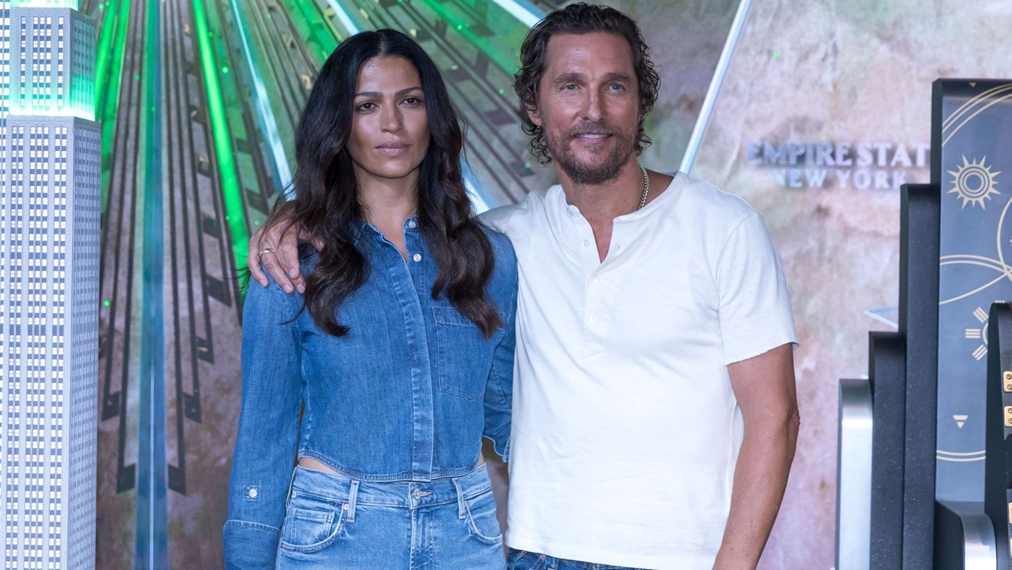Matthew McConaughey |  &#x39F;&#x3B9; &#x3BF;&#x3B9;&#x3BA;&#x3BF;&#x3B3;&#x3B5;&#x3BD;&#x3B5;&#x3B9;&#x3B1;&#x3BA;&#x3AD;&#x3C2; &#x3C6;&#x3C9;&#x3C4;&#x3BF;&#x3B3;&#x3C1;&#x3B1;&#x3C6;&#x3AF;&#x3B5;&#x3C2; &#x3C0;&#x3BF;&#x3C5; &#x3B4;&#x3B5;&#x3AF;&#x3C7;&#x3BD;&#x3BF;&#x3C5;&#x3BD; &#x3C0;&#x3CC;&#x3C3;&#x3BF; &#x3BC;&#x3B5;&#x3B3;&#x3AC;&#x3BB;&#x3C9;&#x3C3;&#x3B1;&#x3BD; &#x3C4;&#x3B1; 3 &#x3C0;&#x3B1;&#x3B9;&#x3B4;&#x3B9;&#x3AC; &#x3C4;&#x3BF;&#x3C5;